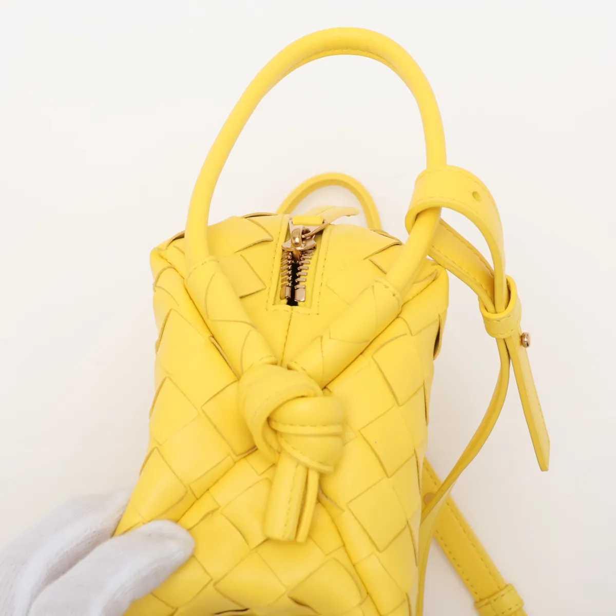 Intrecciato Leather Shoulder Bag, Yellow — view 6