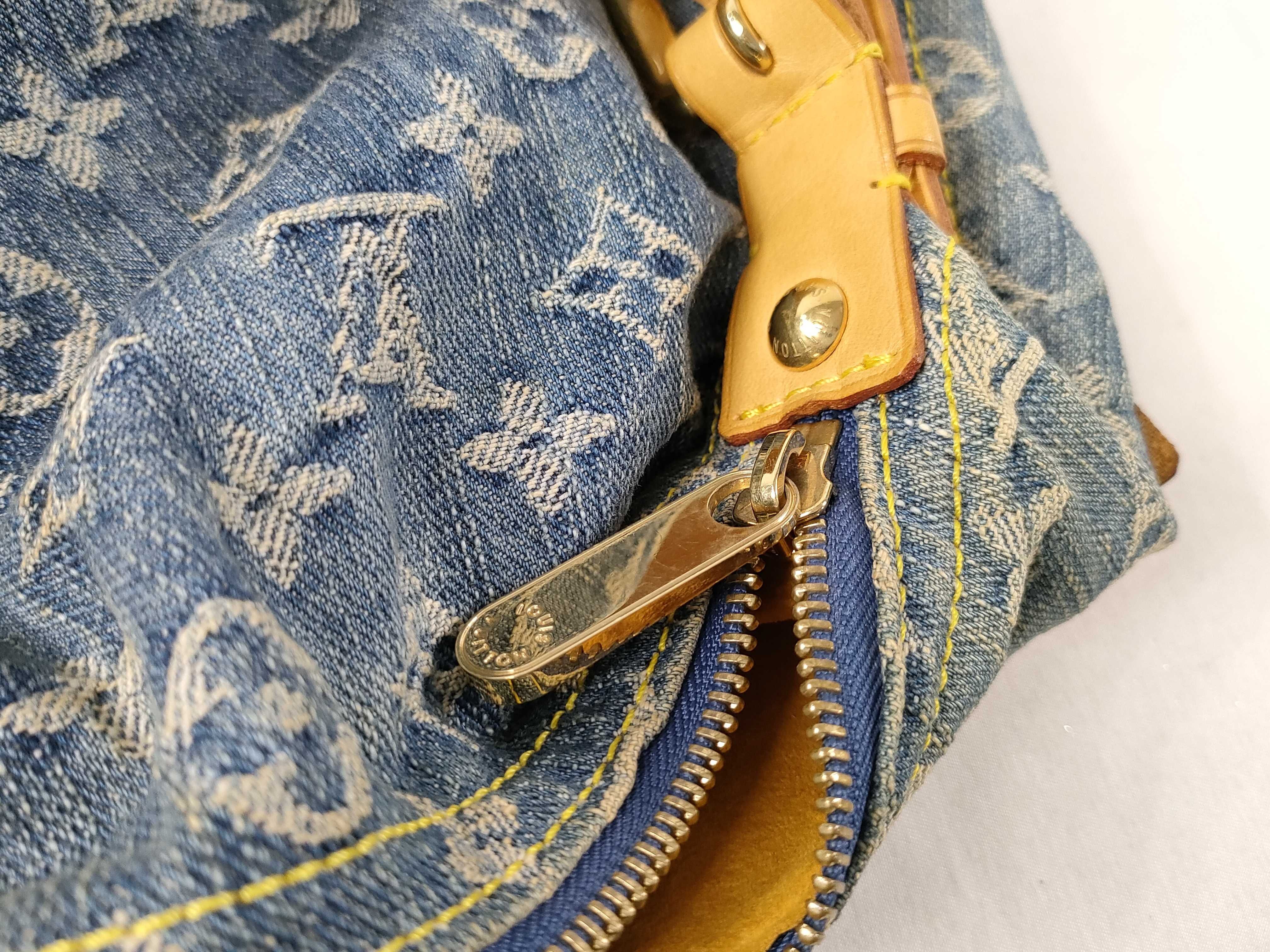Monogram Denim LOUIS Baggy PM M95049 A30038 Shoulder Bag — view 13