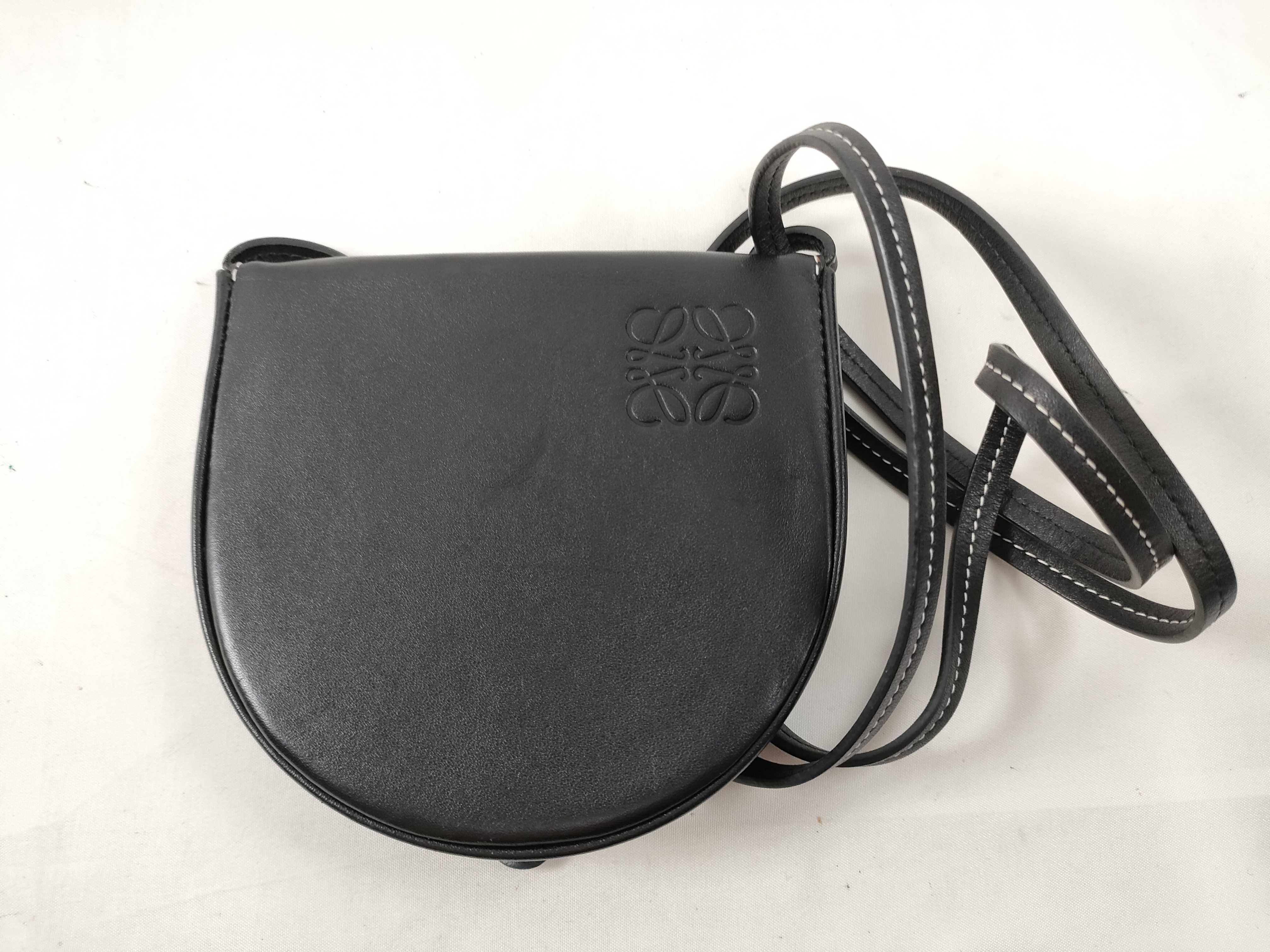 Anagram Heel Pouch