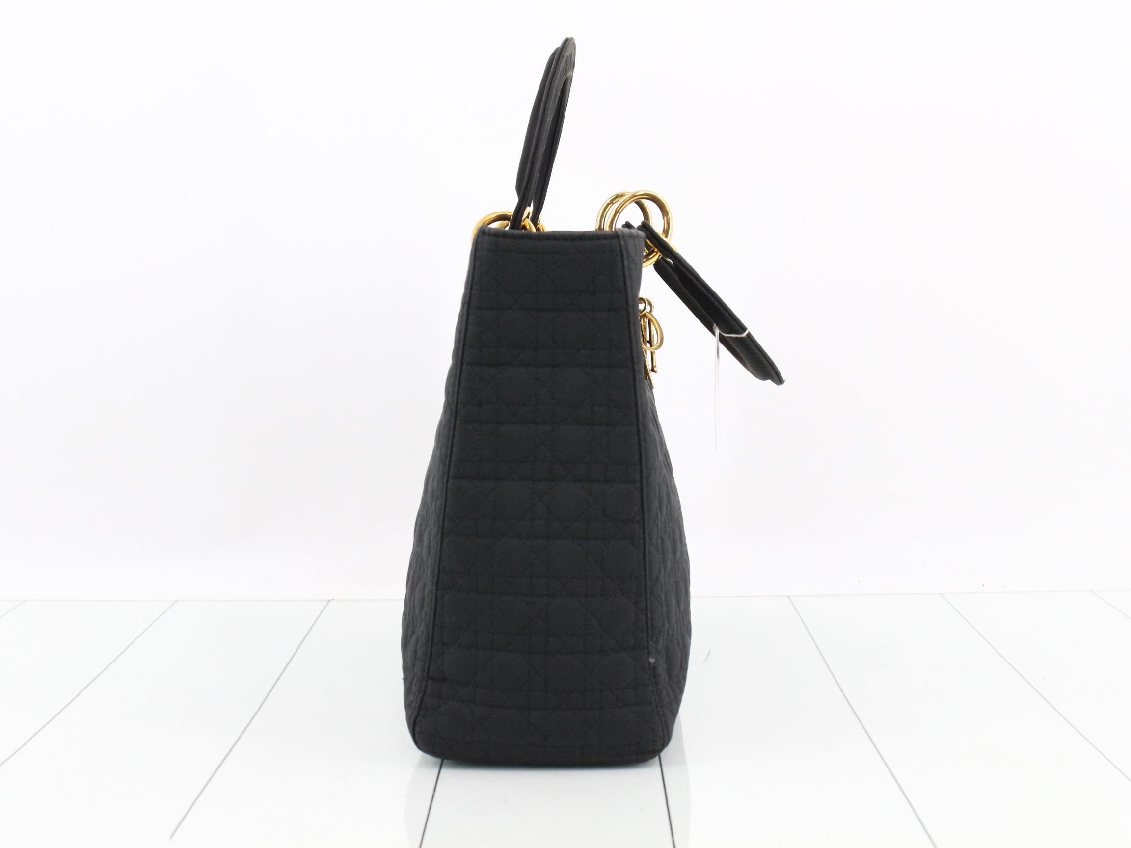 handbag — view 4