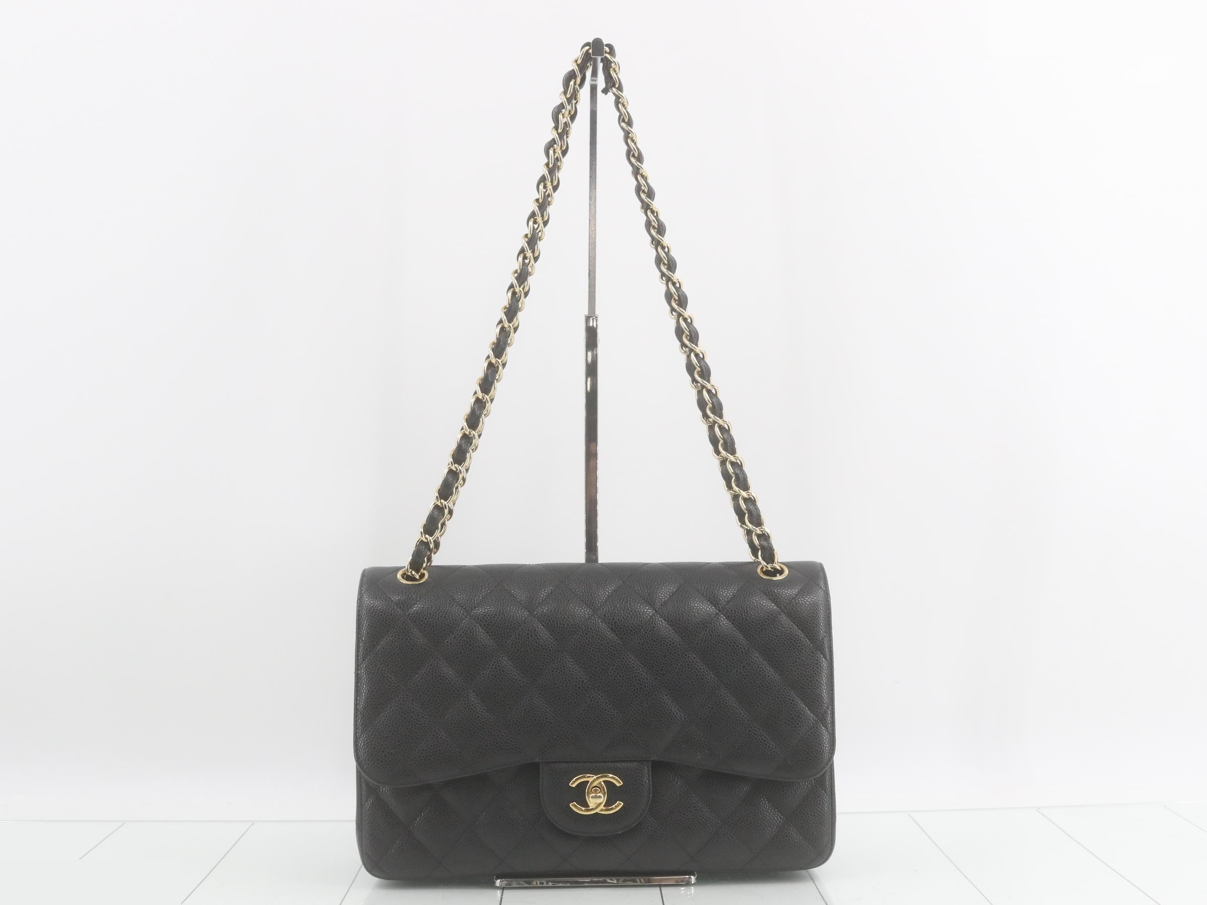 Large Matelassé 30 Caviar Leather Double Flap Double Chain Shoulder Bag