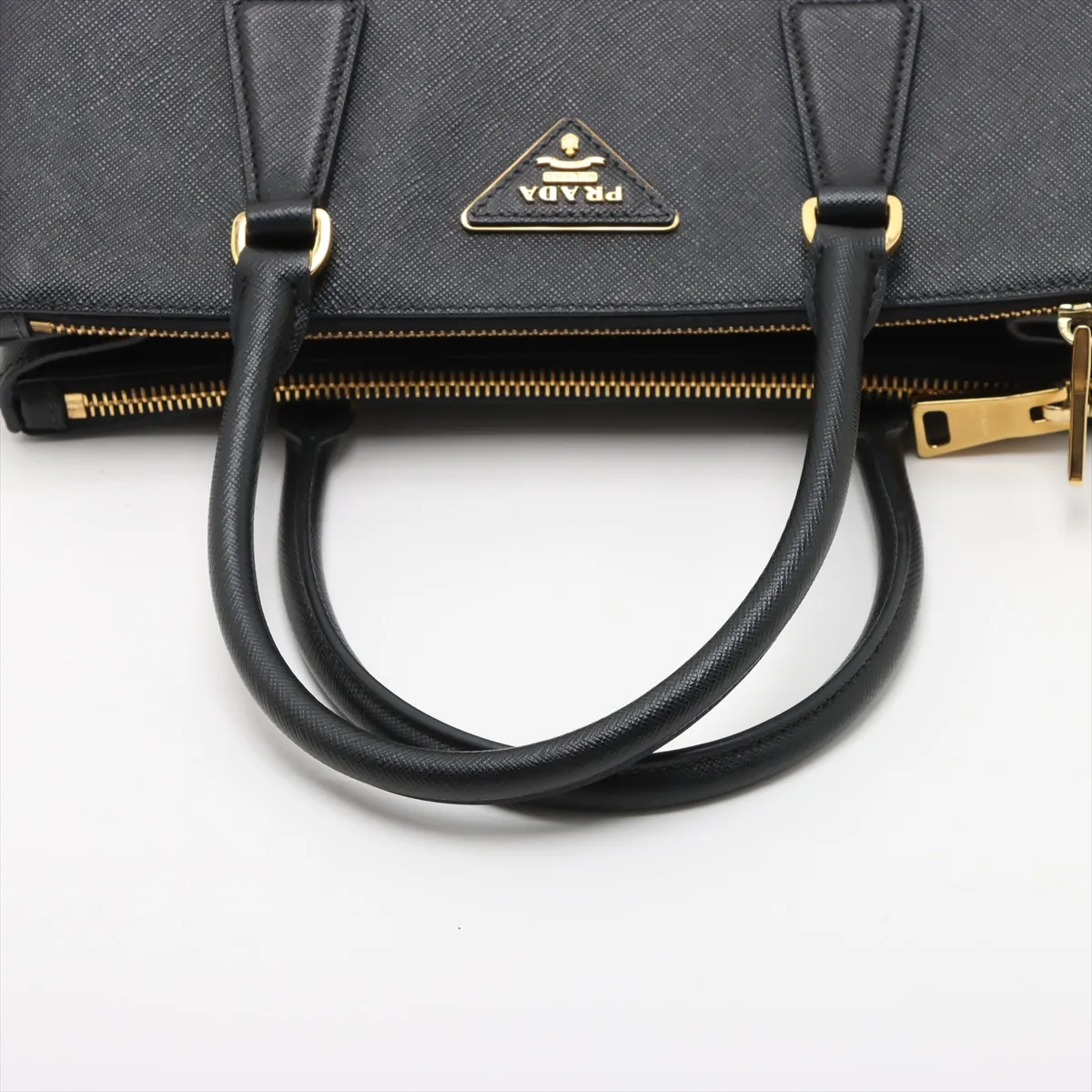 Saffiano Galleria Leather Handbag Black — view 5