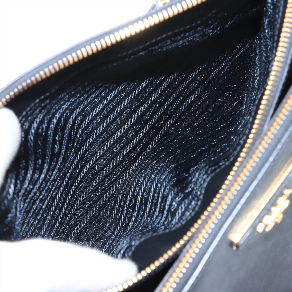 Saffiano Galleria Leather Handbag Black — view 10