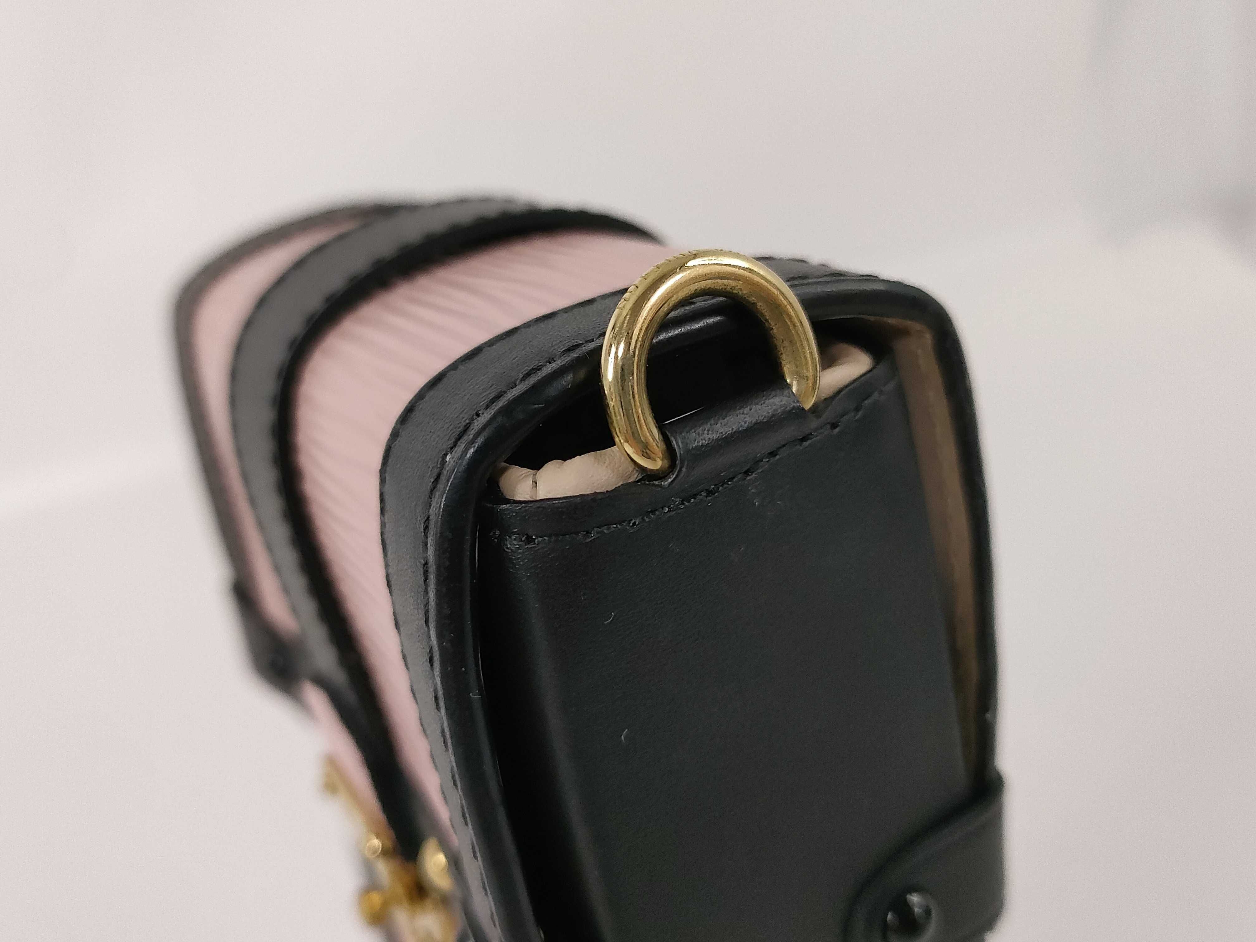 Epi Leather Pochette Trunk Vertical M67872 Epi Leather Shoulder Bag — view 4