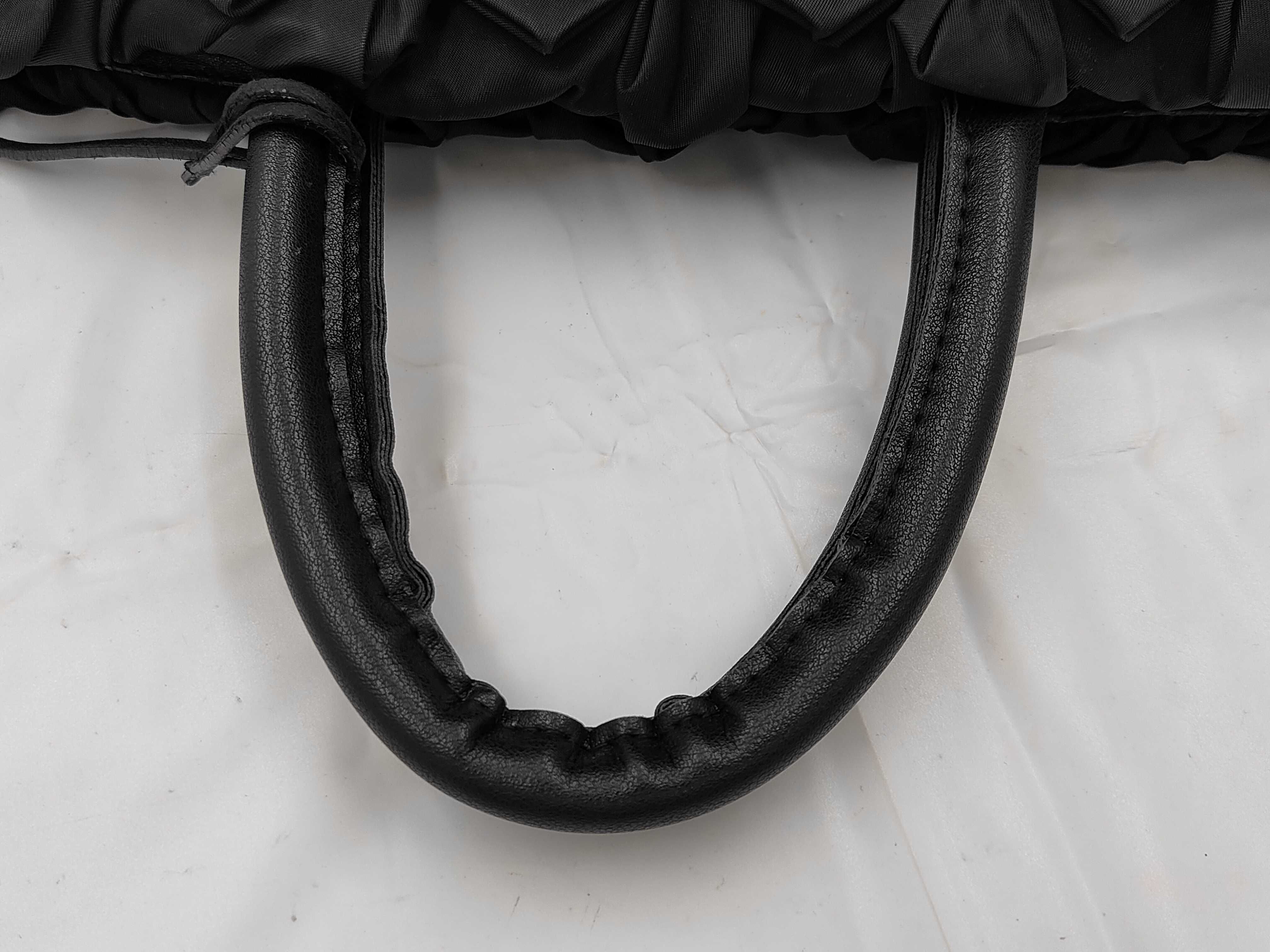 Black Pleated Tote Bag Handbag — view 3