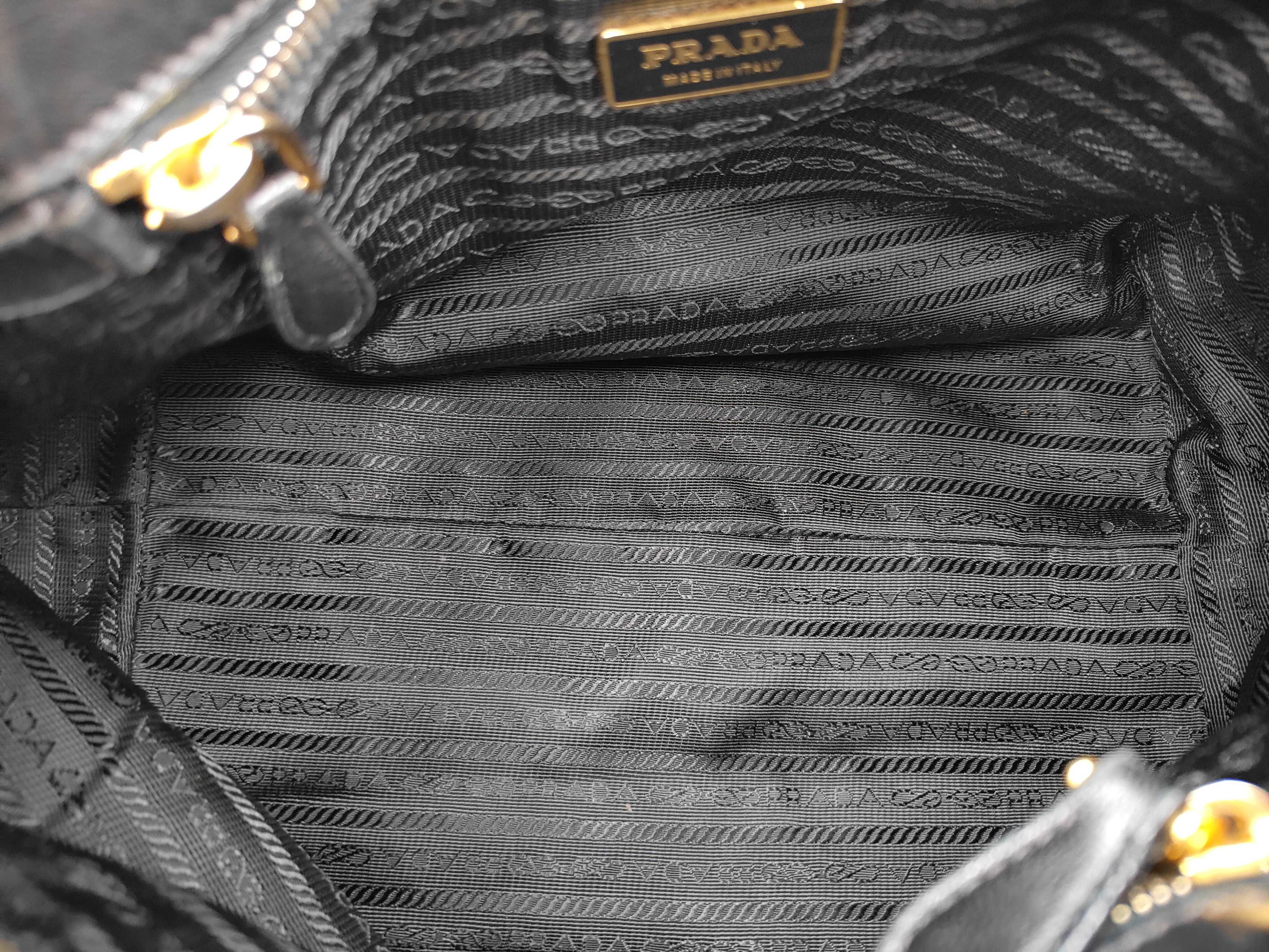 Black Pleated Tote Bag Handbag — view 9