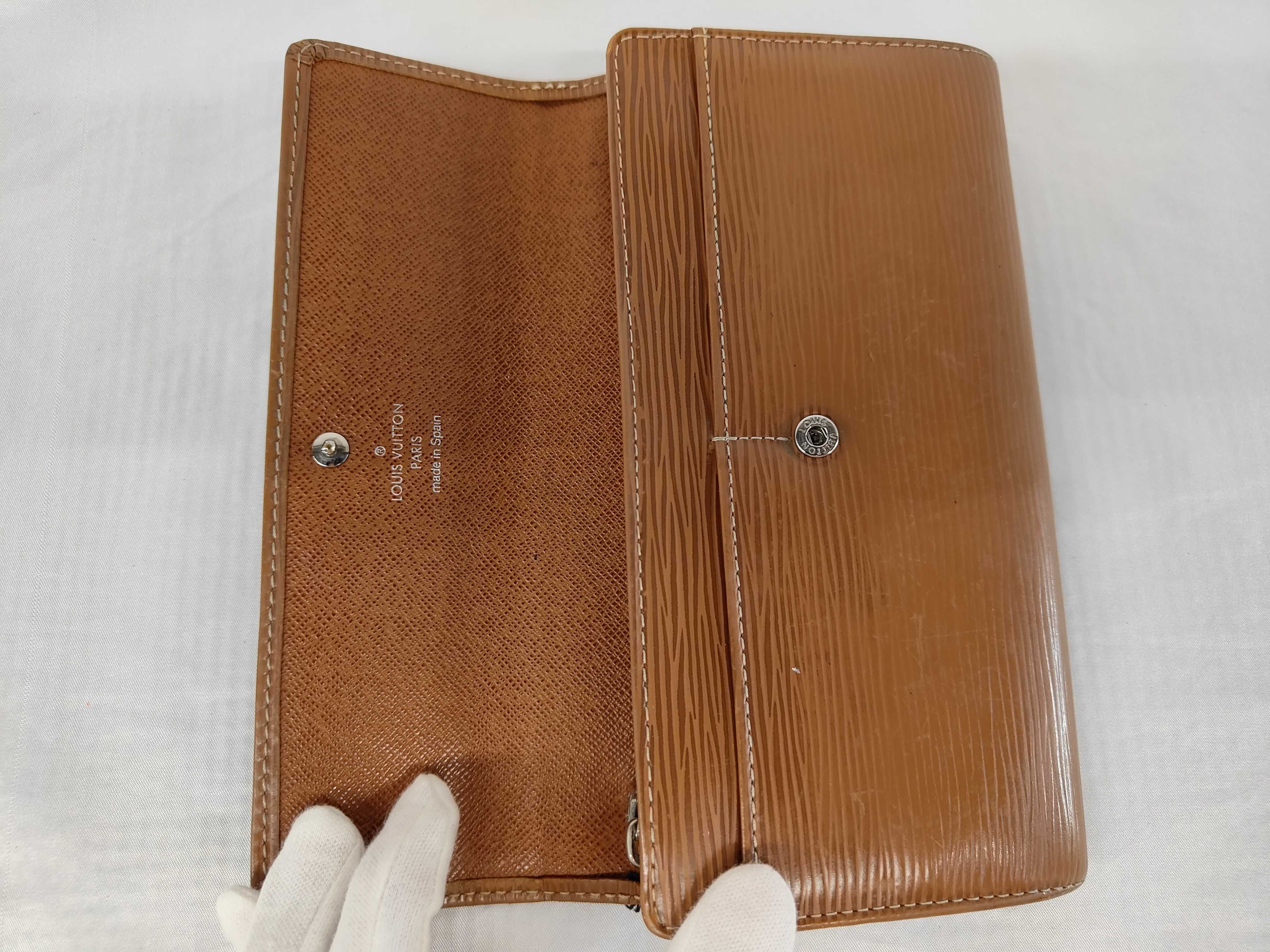 Epi Leather Long Wallet — view 4