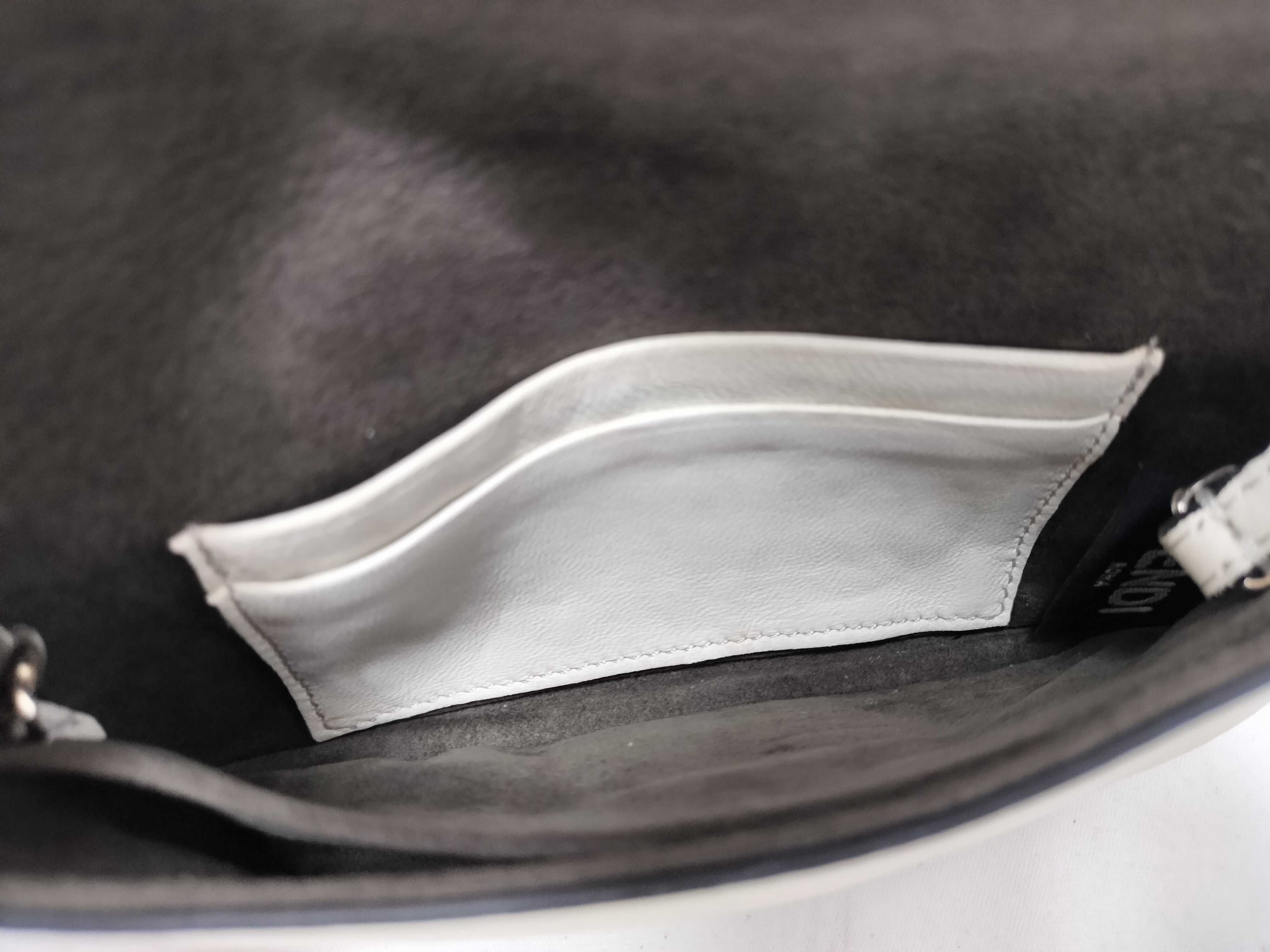 Crossbody Bag, White Shoulder Bag — view 14