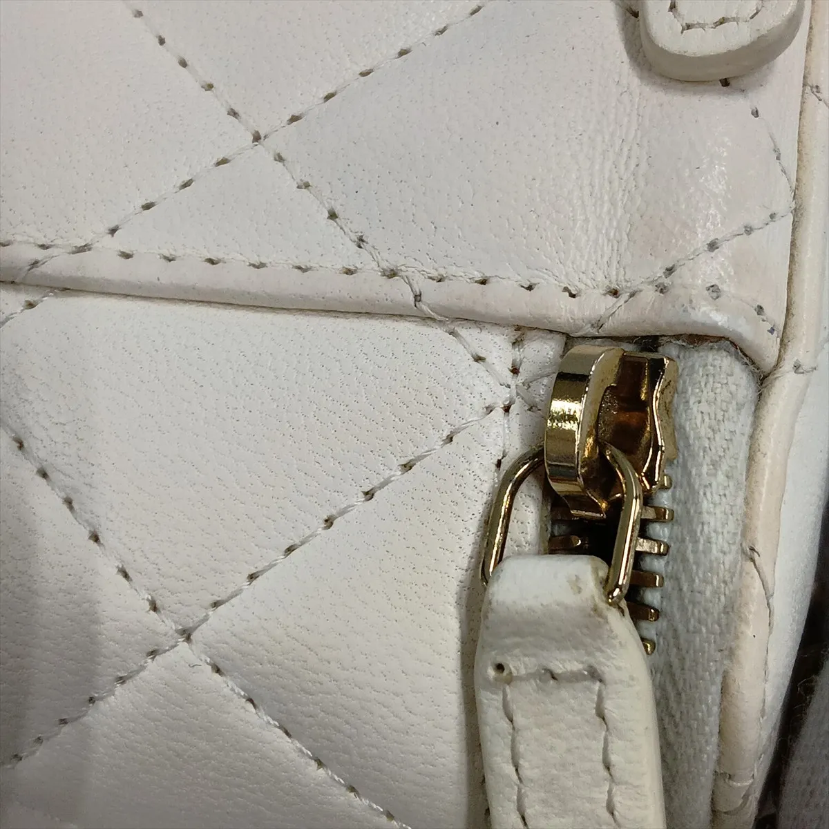Matelassé Lambskin Vanity Bag, White with Gold Hardware, GU6NTX43, Random Serial Number — view 12