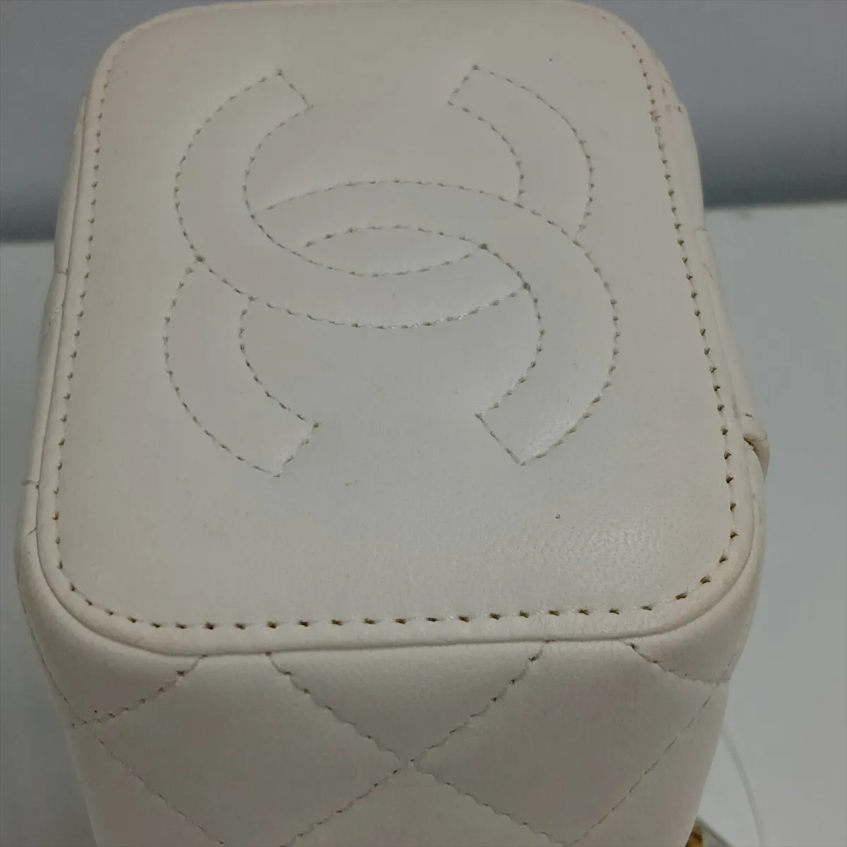 Matelassé Lambskin Vanity Bag, White with Gold Hardware, GU6NTX43, Random Serial Number — view 13