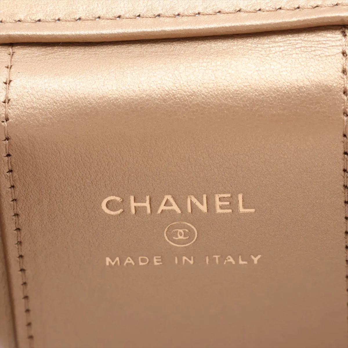 Matelassé Lambskin Vanity Bag, White with Gold Hardware, GU6NTX43, Random Serial Number — view 7