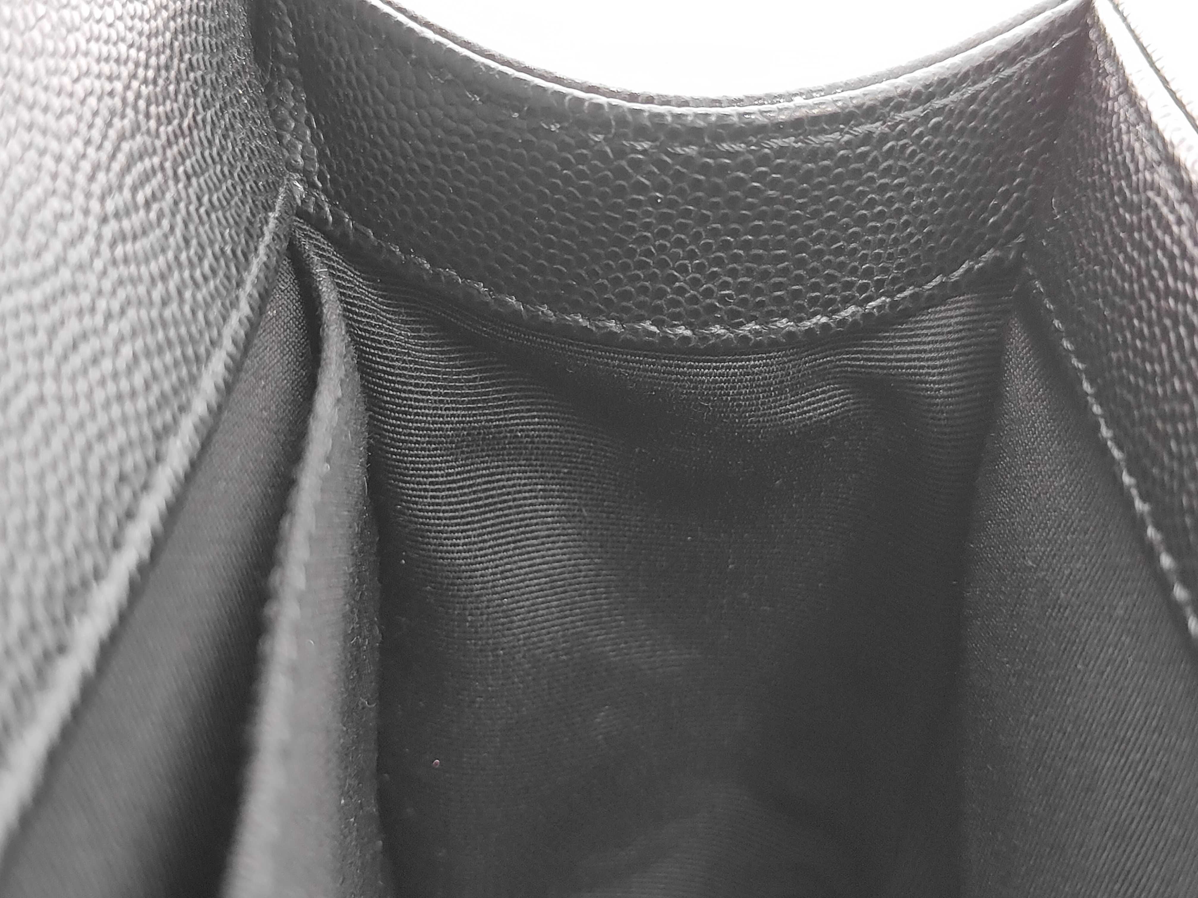Boy Chanel 25 Black Caviar Leather Women's Shoulder Bag — view 13