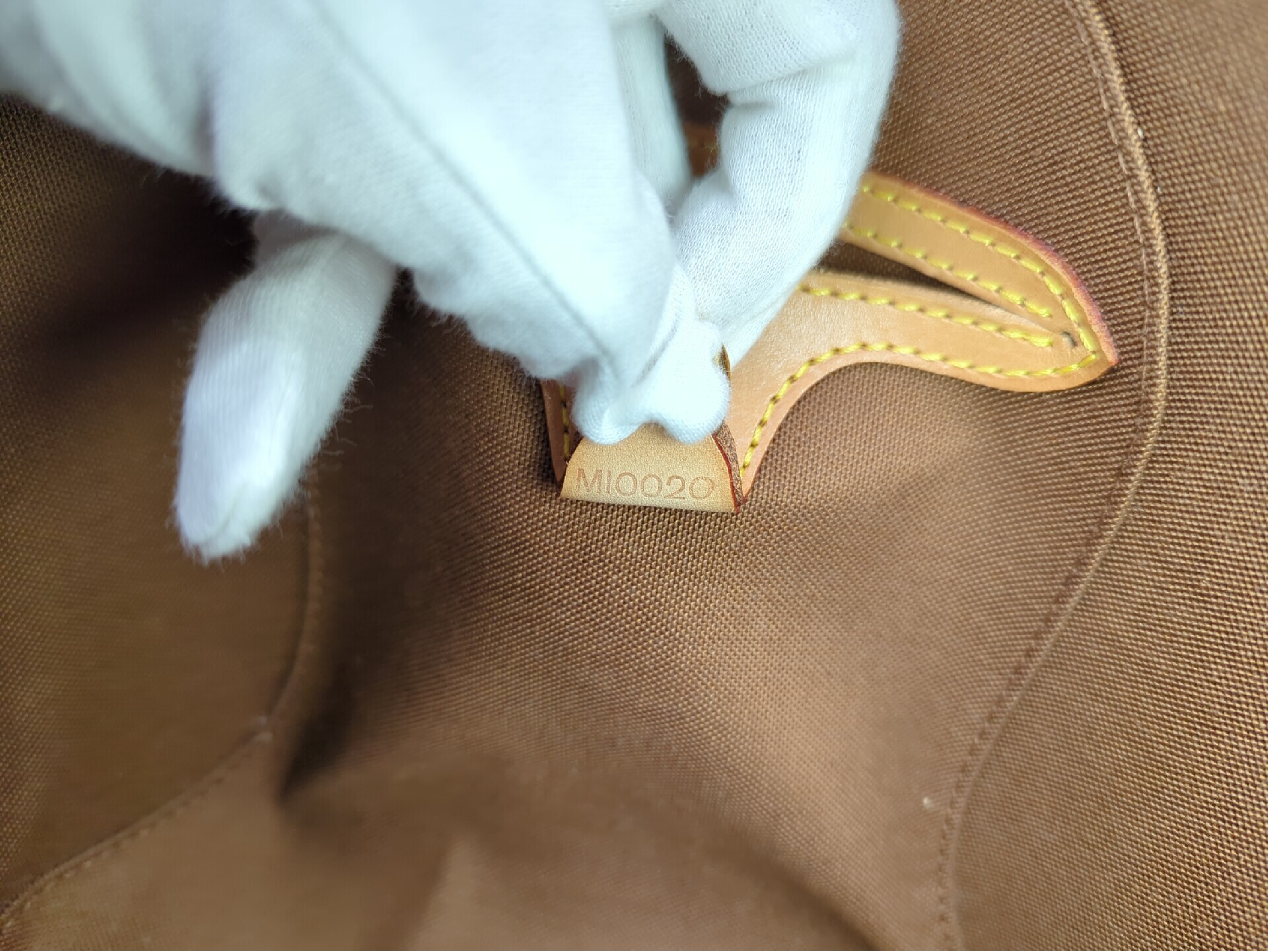 M51127 Monogram Ellipse PM Handbag — view 13