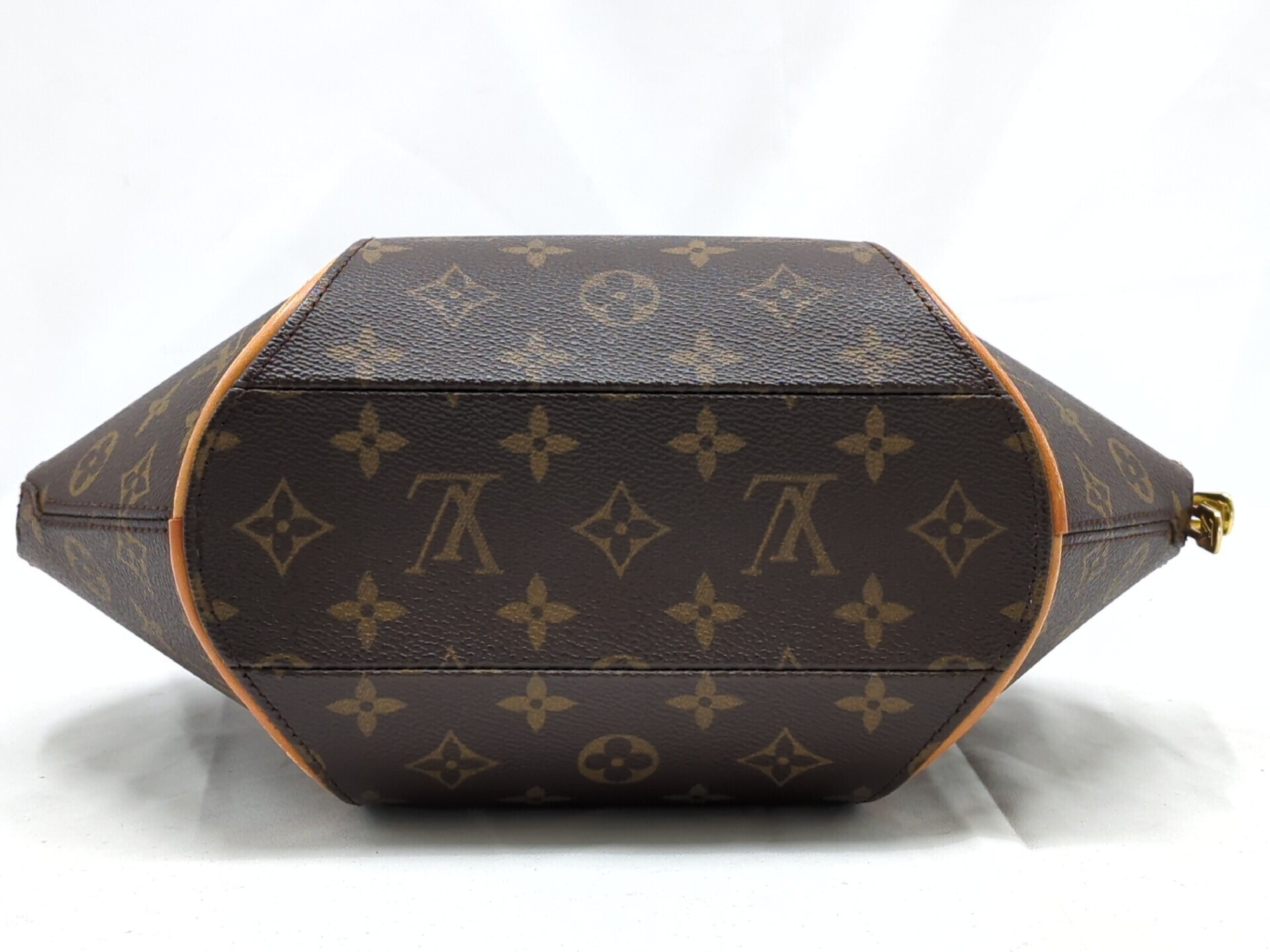 M51127 Monogram Ellipse PM Handbag — view 5