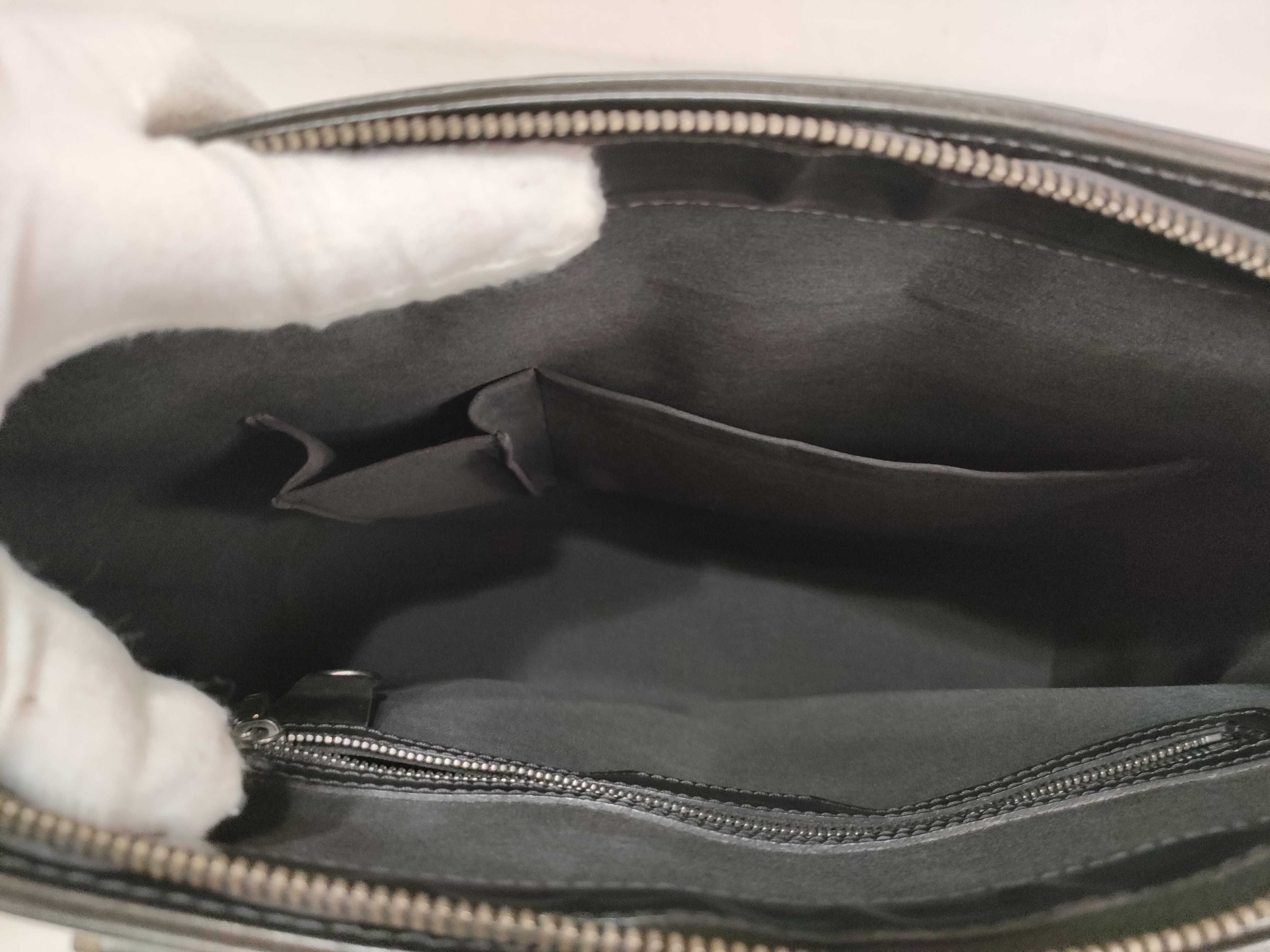 Monogram Wilwood/Monogram Mat/Noir/M55102/TH0042 Handbag — view 15