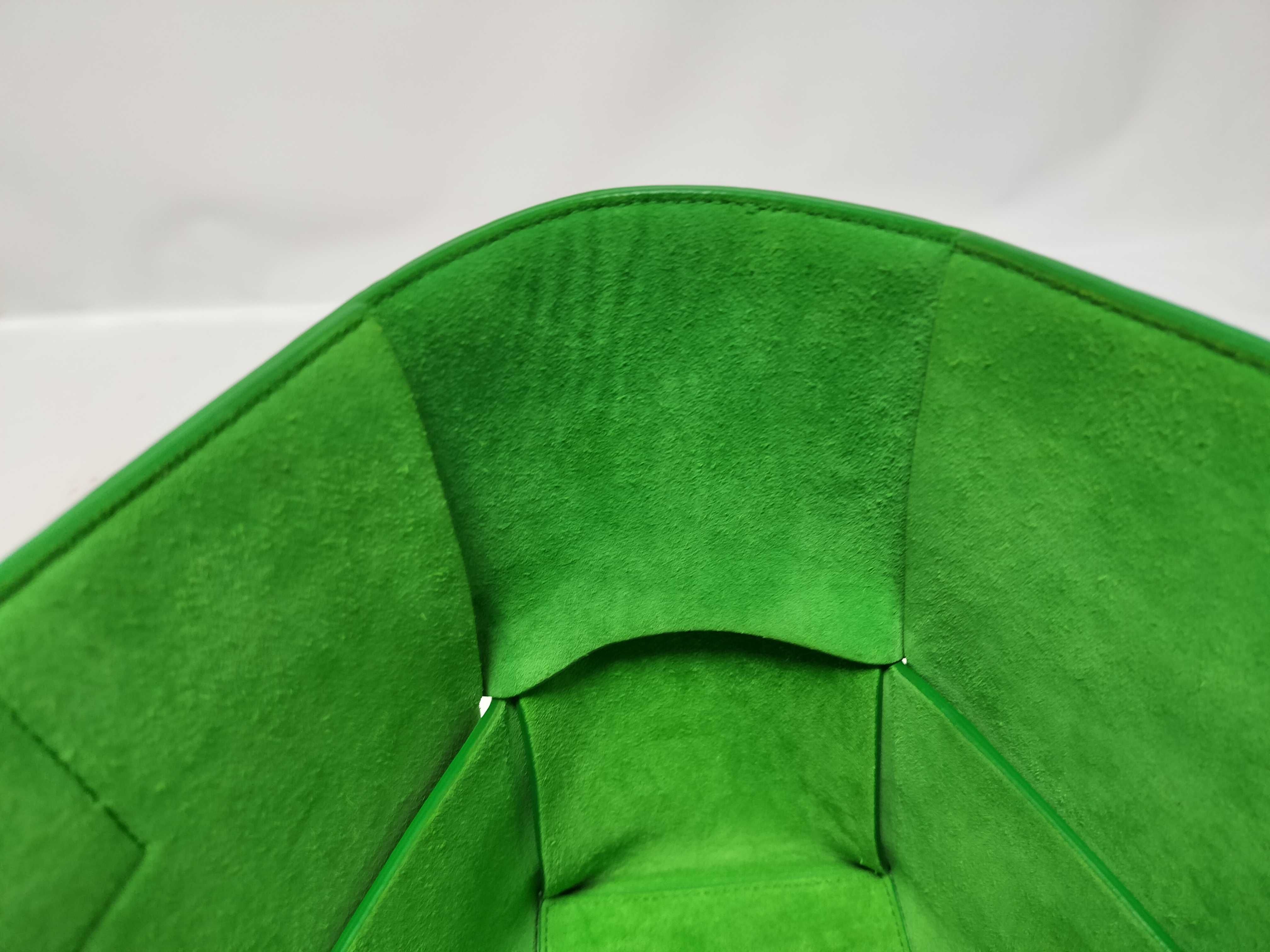 Intrecciato Bottega Veneta Arco Tote Maxi Intrecciato Green Tote Bag — view 10