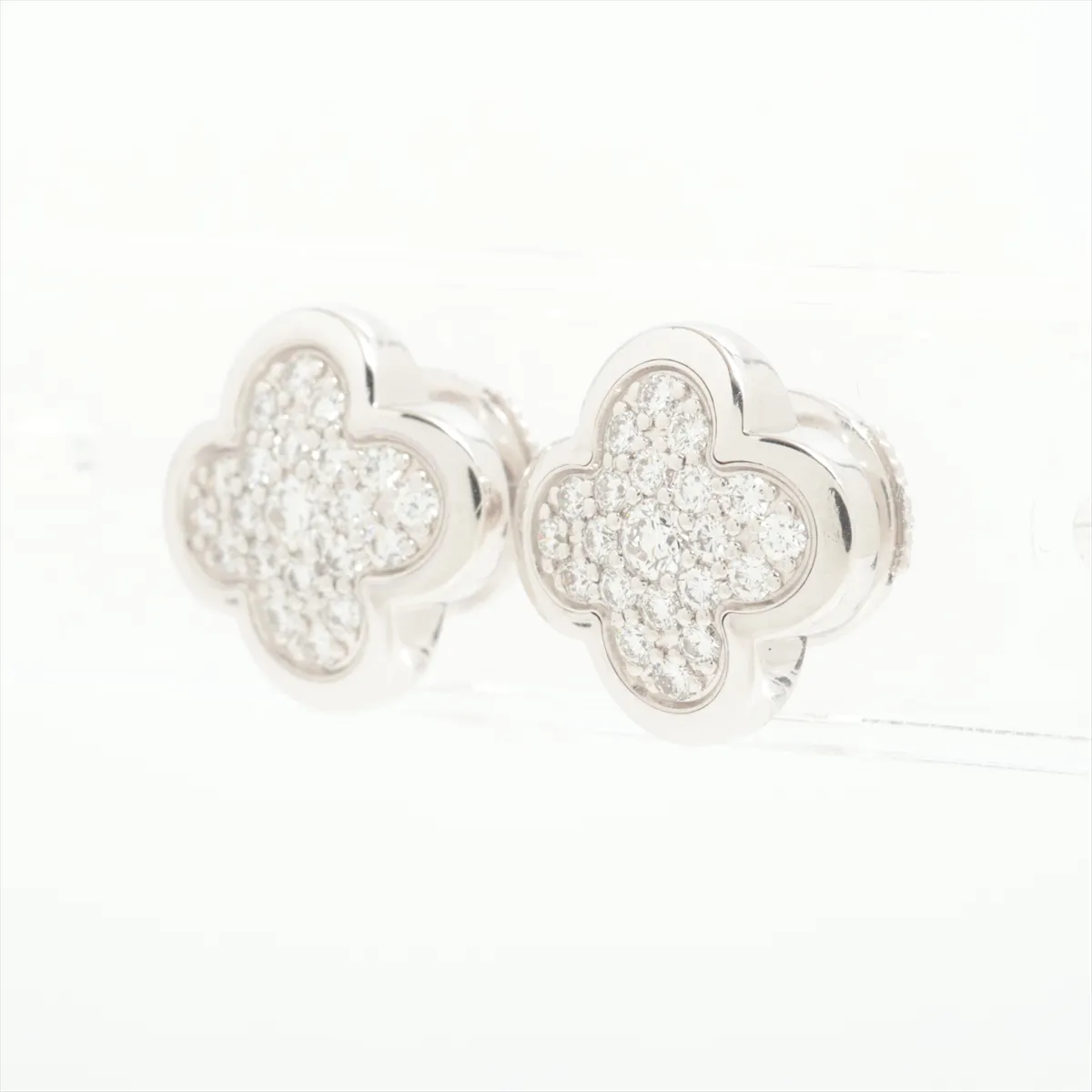Pure Alhambra Diamond Earrings, 750 (WG), 5.1g, JB399818. Small chip in the culet, post distortion. — view 3