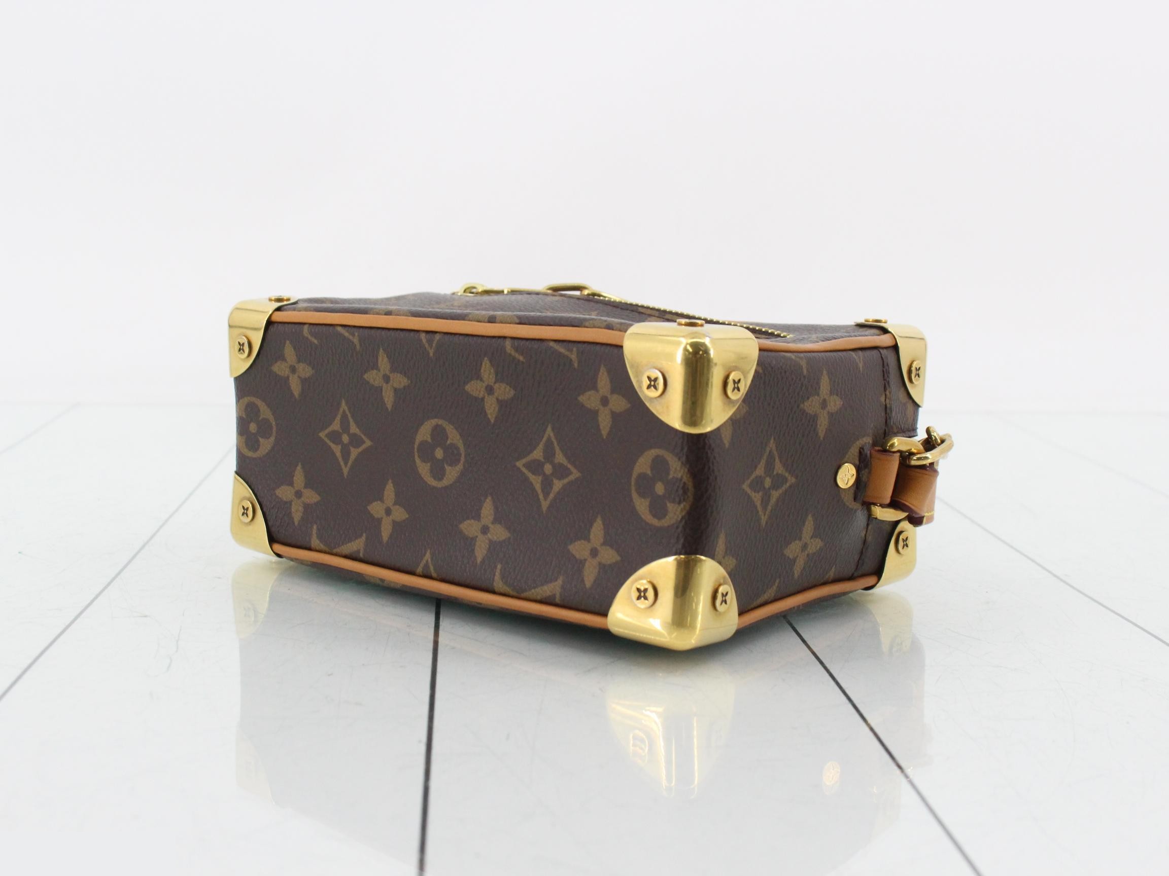 Mini Soft Trunk Monogram Chain Shoulder — view 6