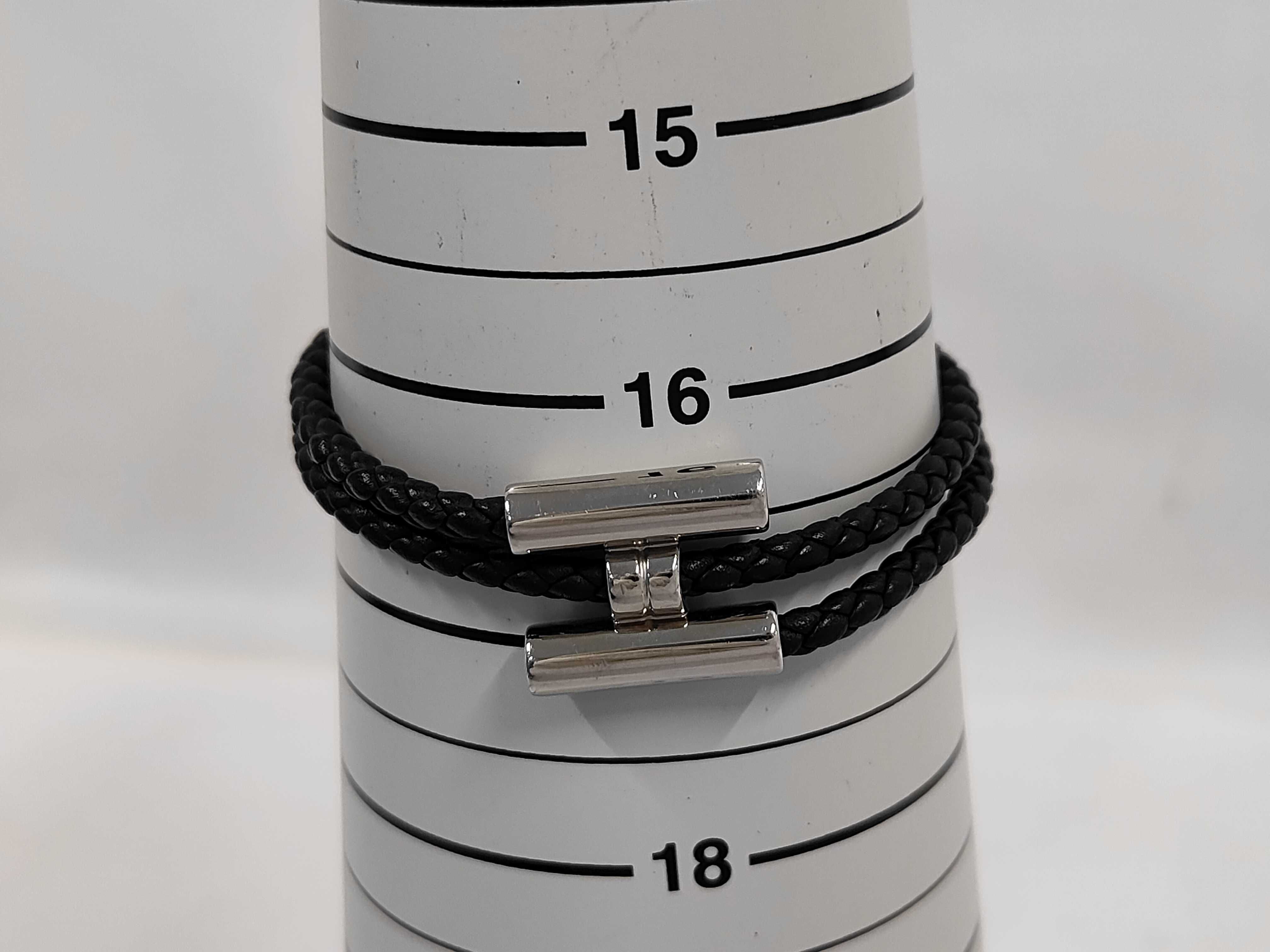 Tourni Tresse Bracelet, Leather, Black, Bracelet/Bangle — view 8