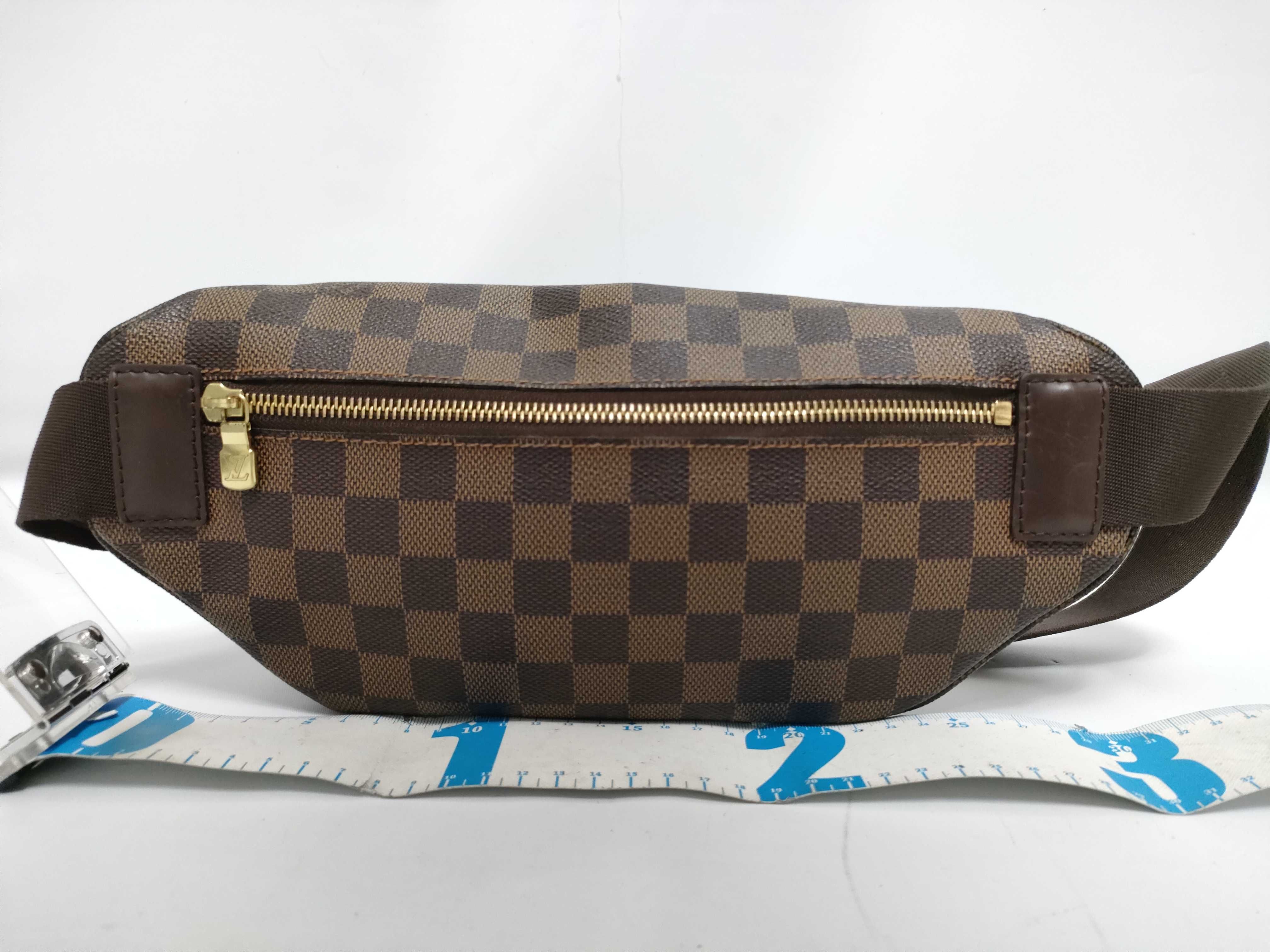 Damier Vuitton Bumbag Melville Waist Bag — view 2