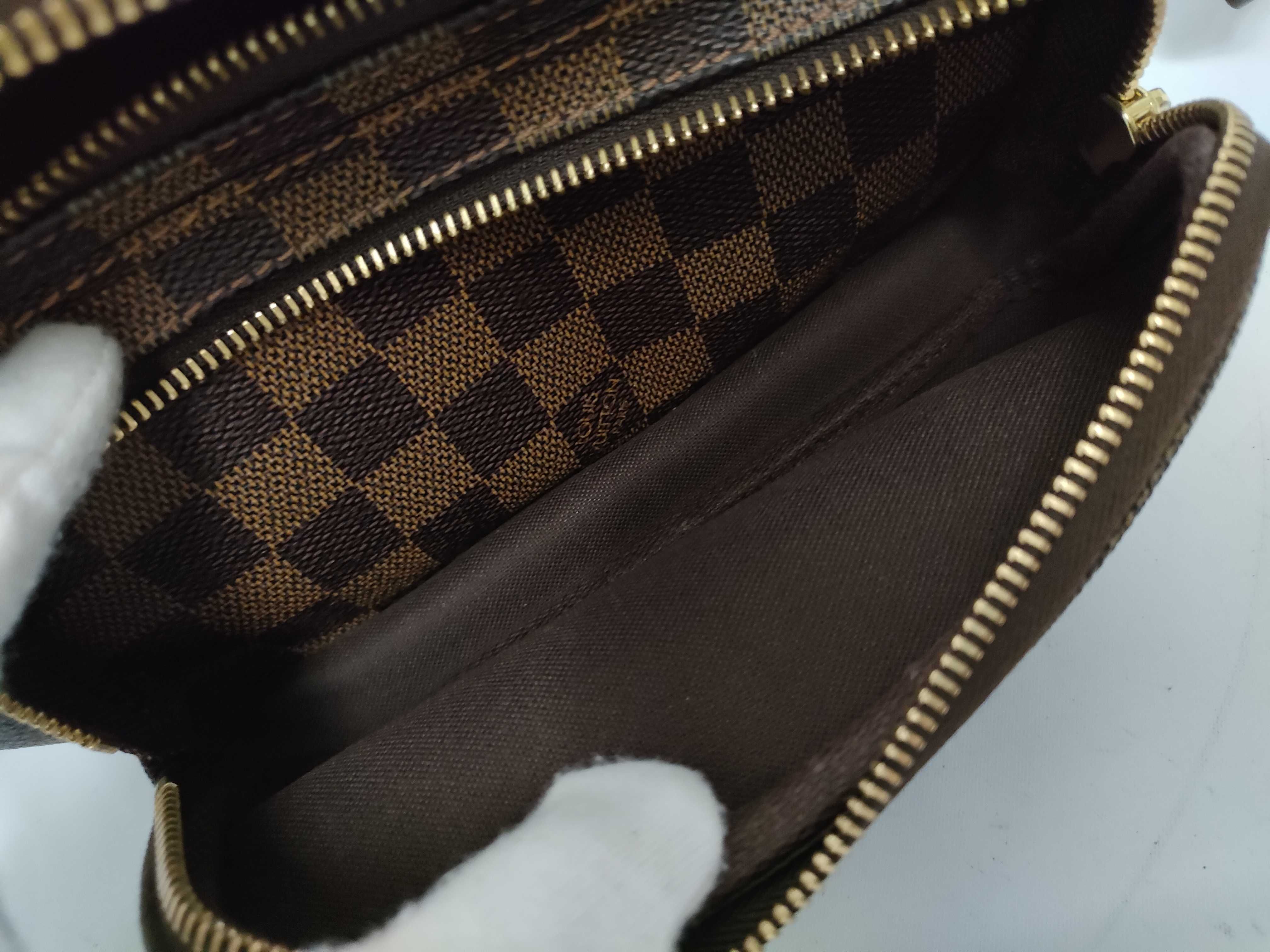 Damier Vuitton Bumbag Melville Waist Bag — view 11