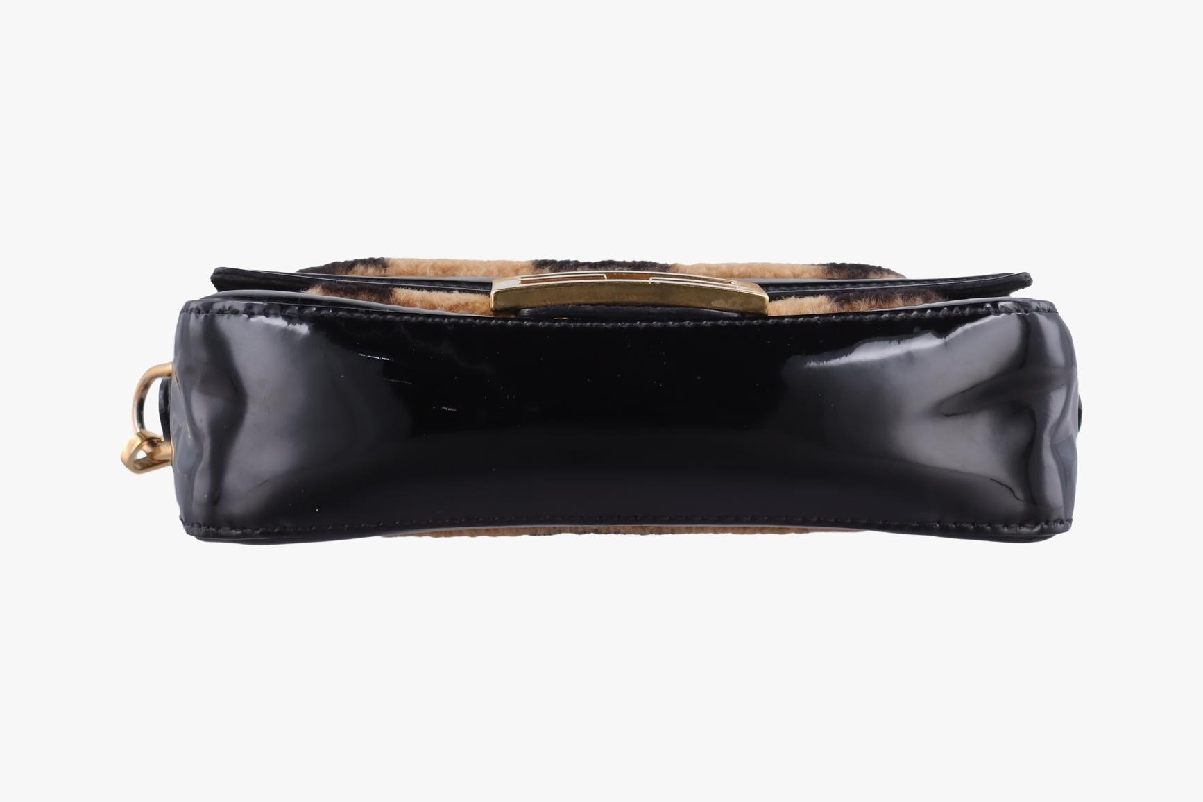 Bucket bag, fur x patent leather, brown x black — view 3