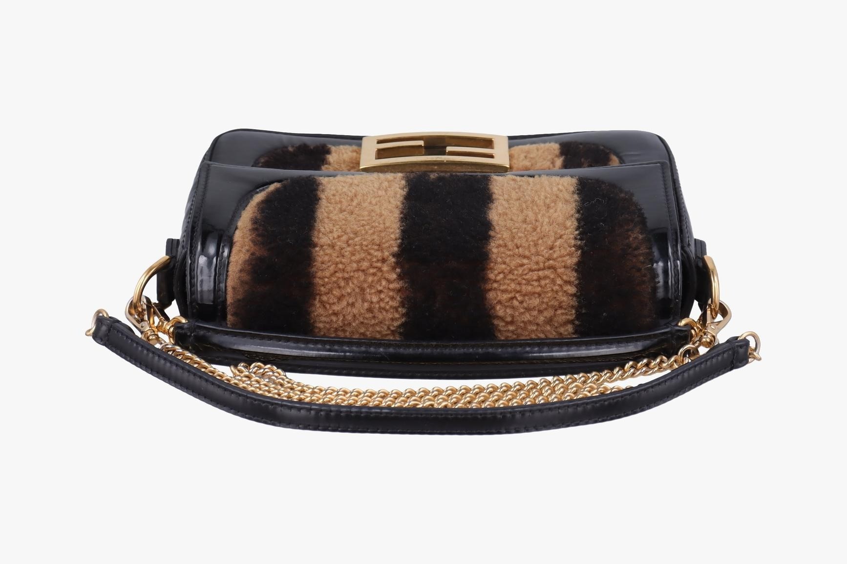 Bucket bag, fur x patent leather, brown x black — view 5