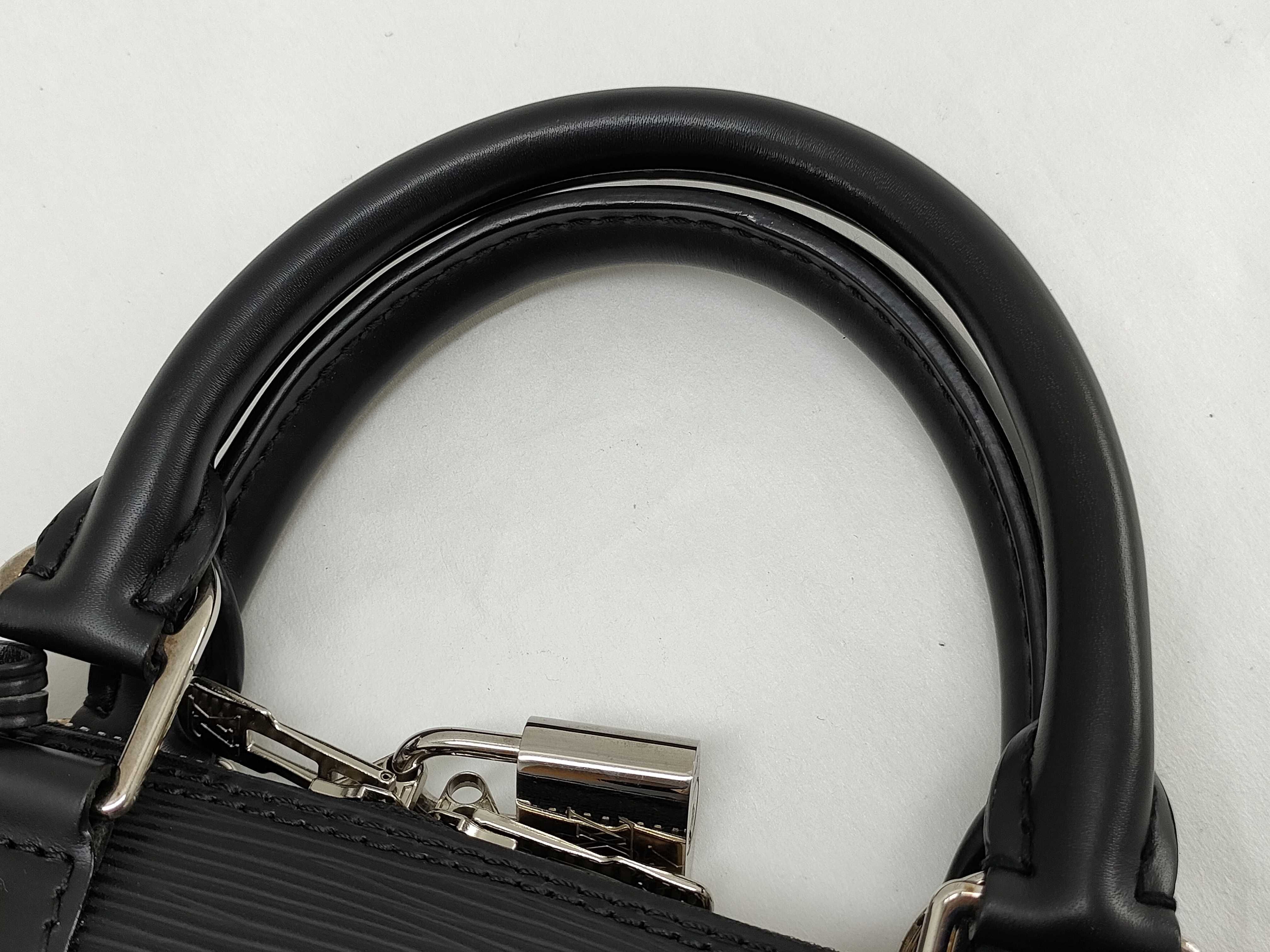 Epi Leather Alma Black Shell Bag M40302 Handbag — view 3