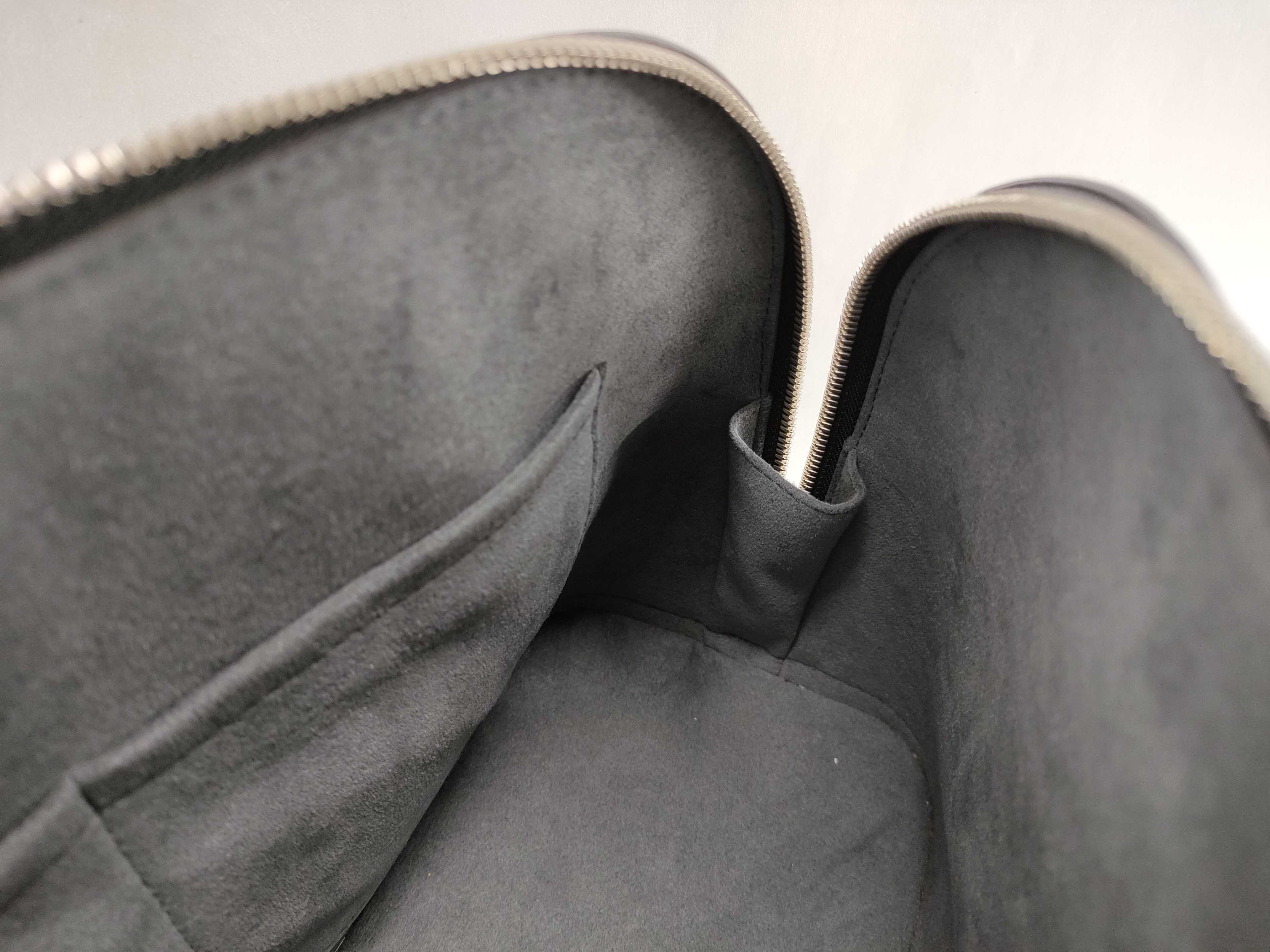 Epi Leather Alma Black Shell Bag M40302 Handbag — view 9