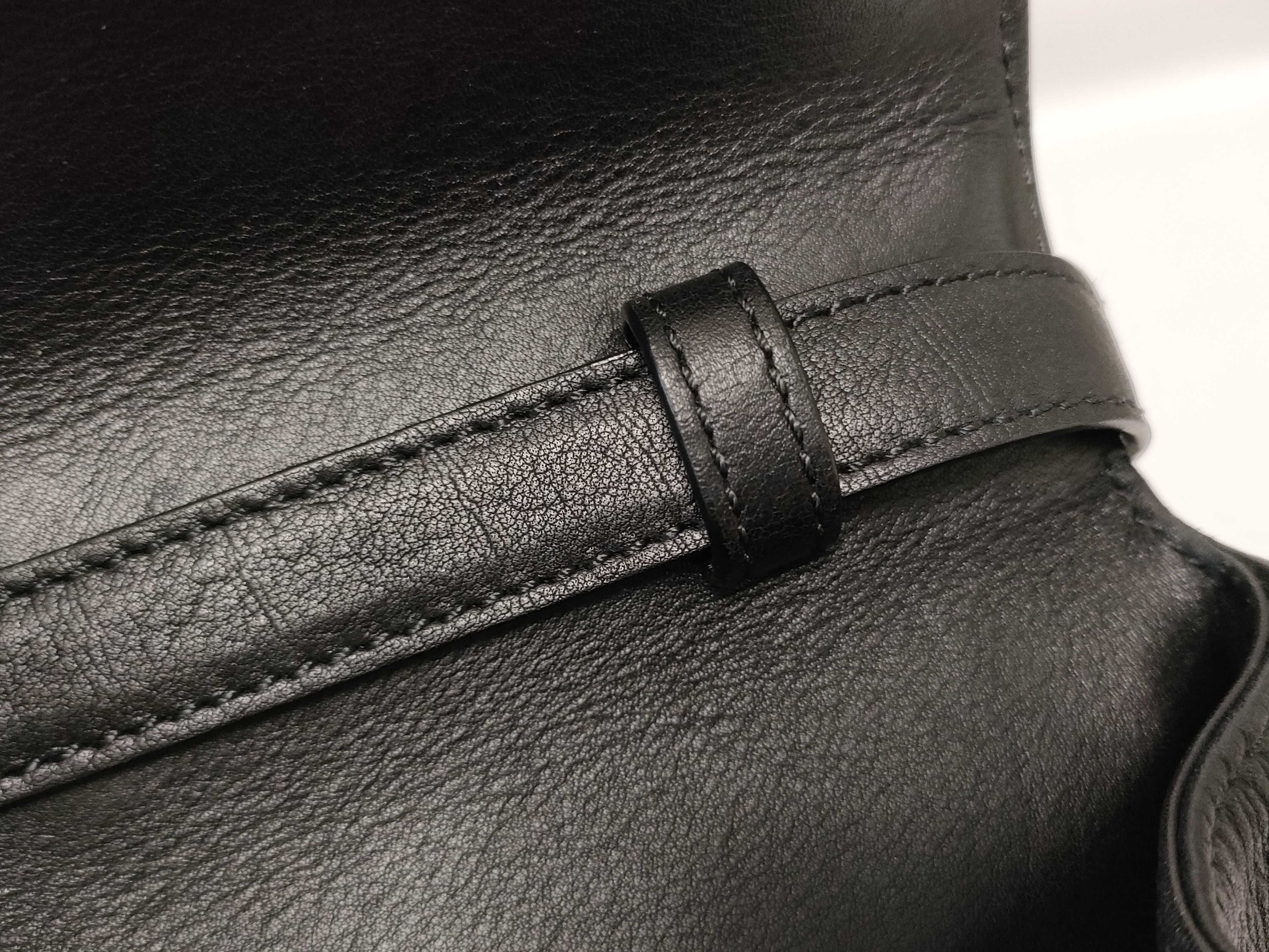 Anagram Leather Business Bag Shoulder Bag Black Business Bag — view 12