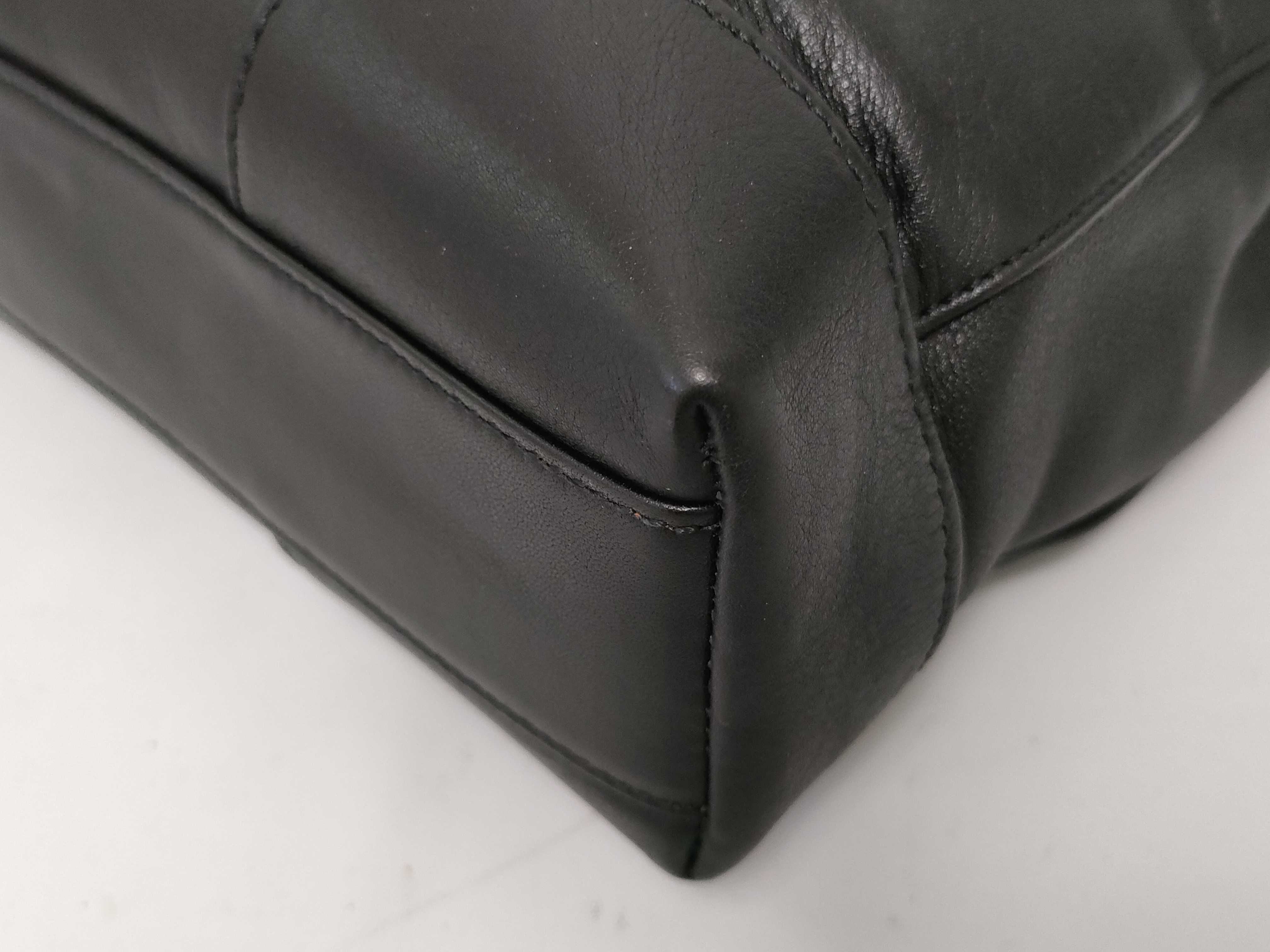 Anagram Leather Business Bag Shoulder Bag Black Business Bag — view 5