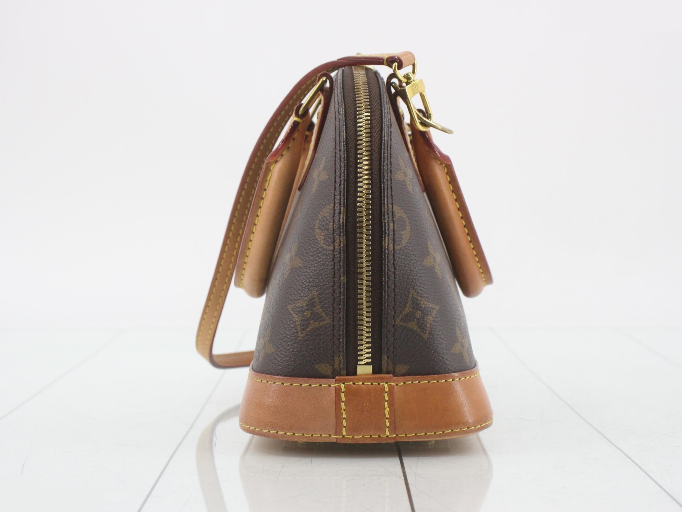 Monogram Alma BB shoulder strap, padlock, 2 keys, and clochette. — view 4