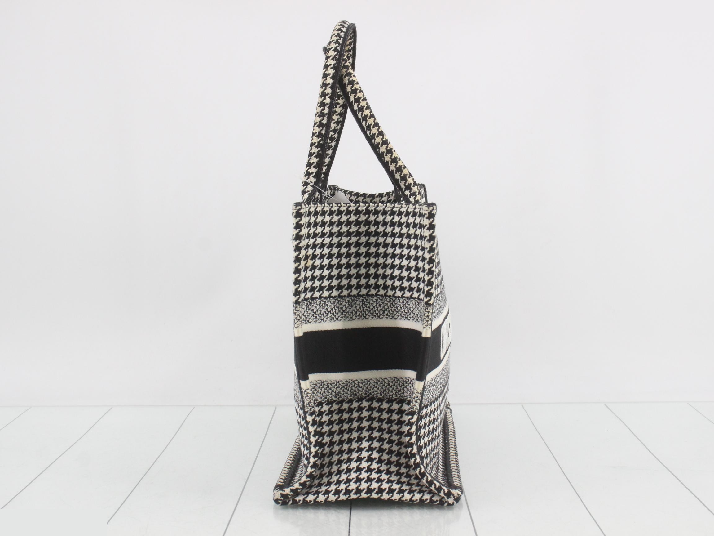 Book Tote Bag - Houndstooth Pattern — view 4