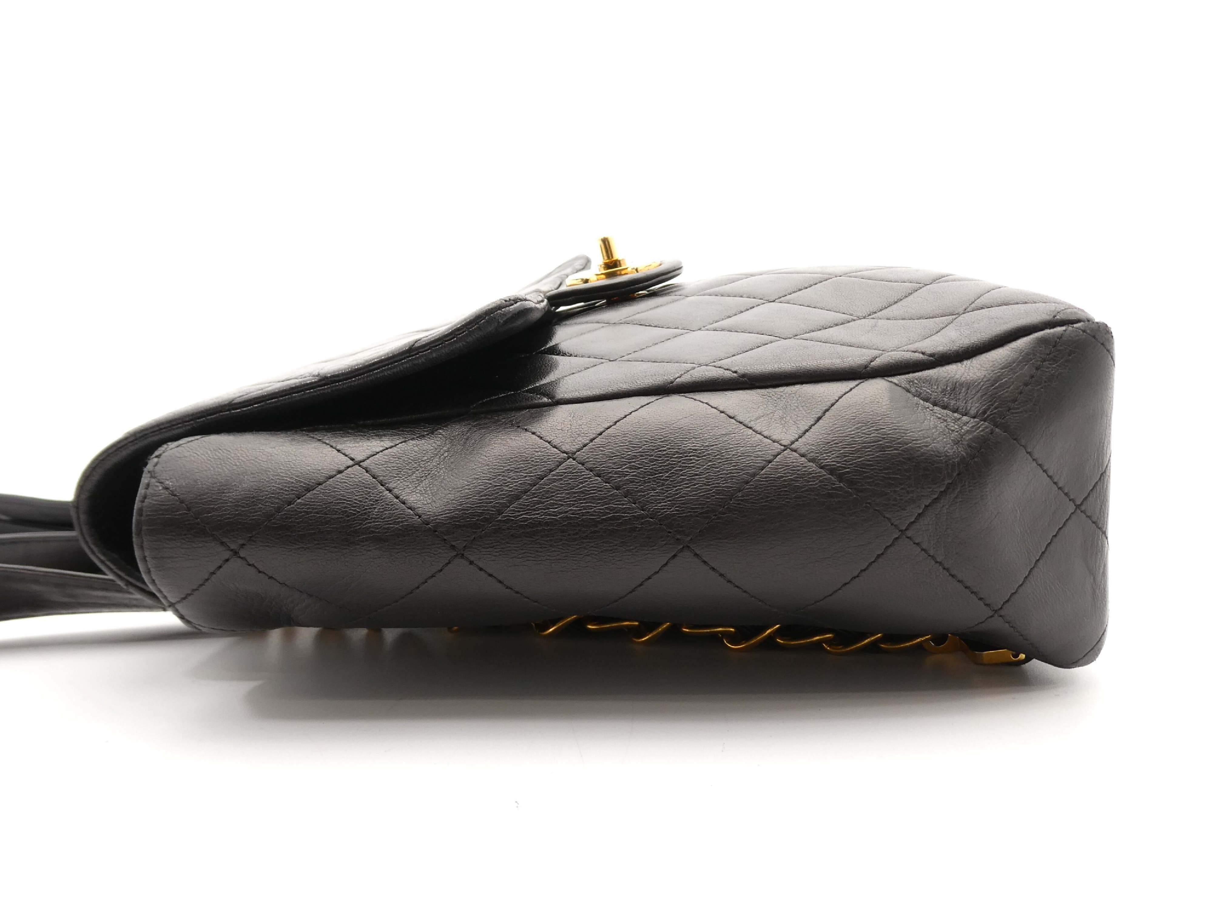Matelassé Coco Mark Turnlock Chain Backpack — view 3