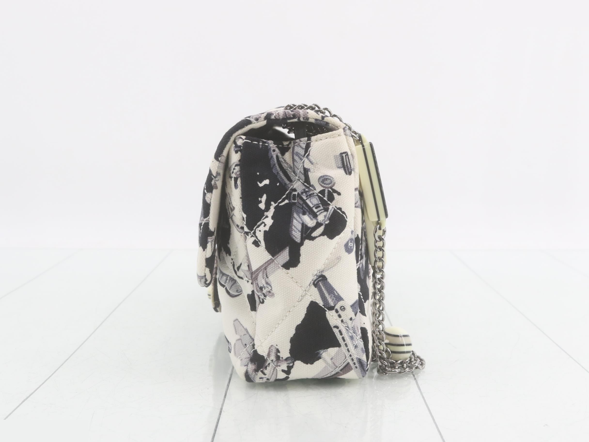 Matelassé (bag) - Shoulder bag — view 3