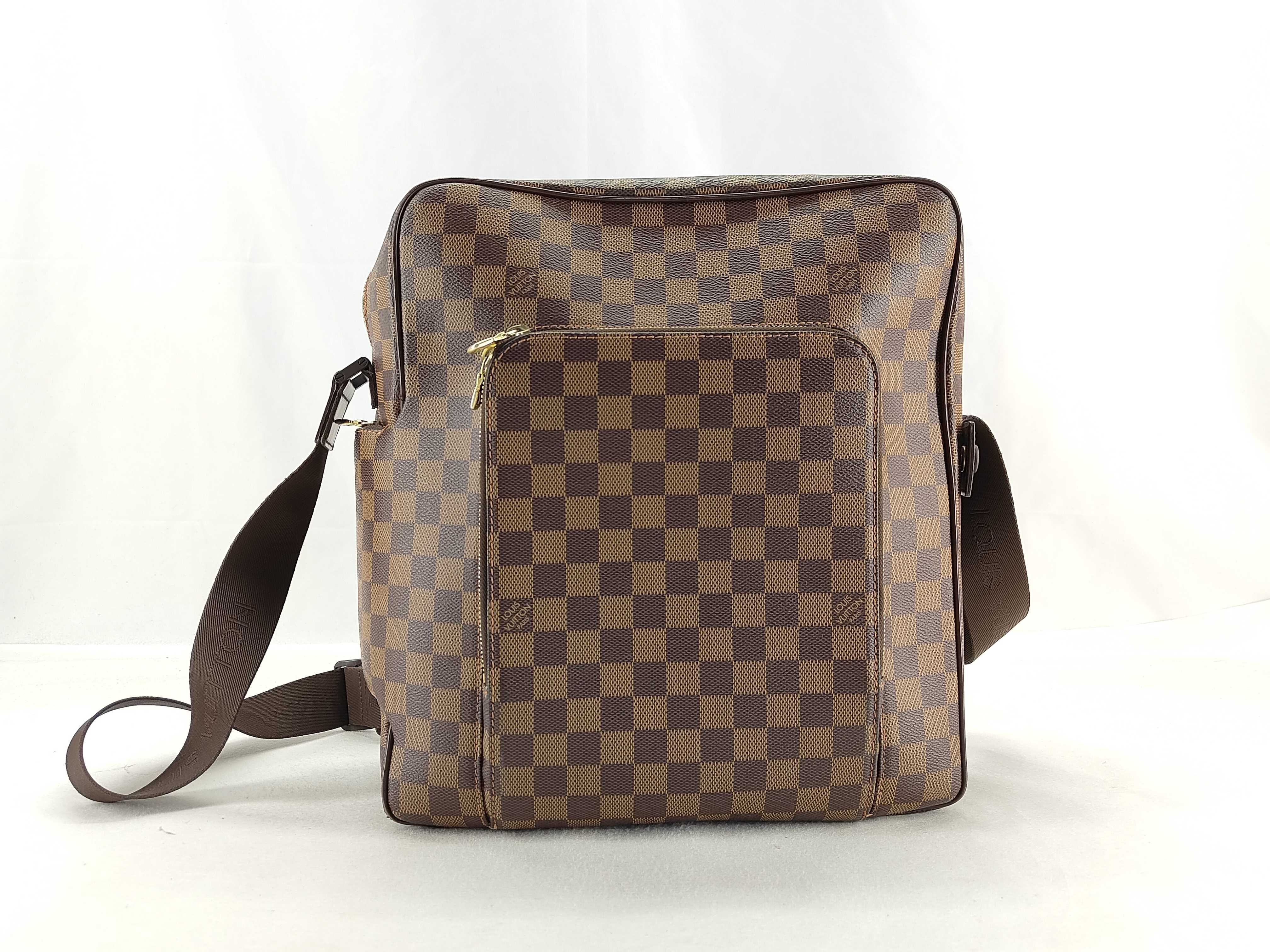 Damier Olaf GM N41440 Shoulder Bag