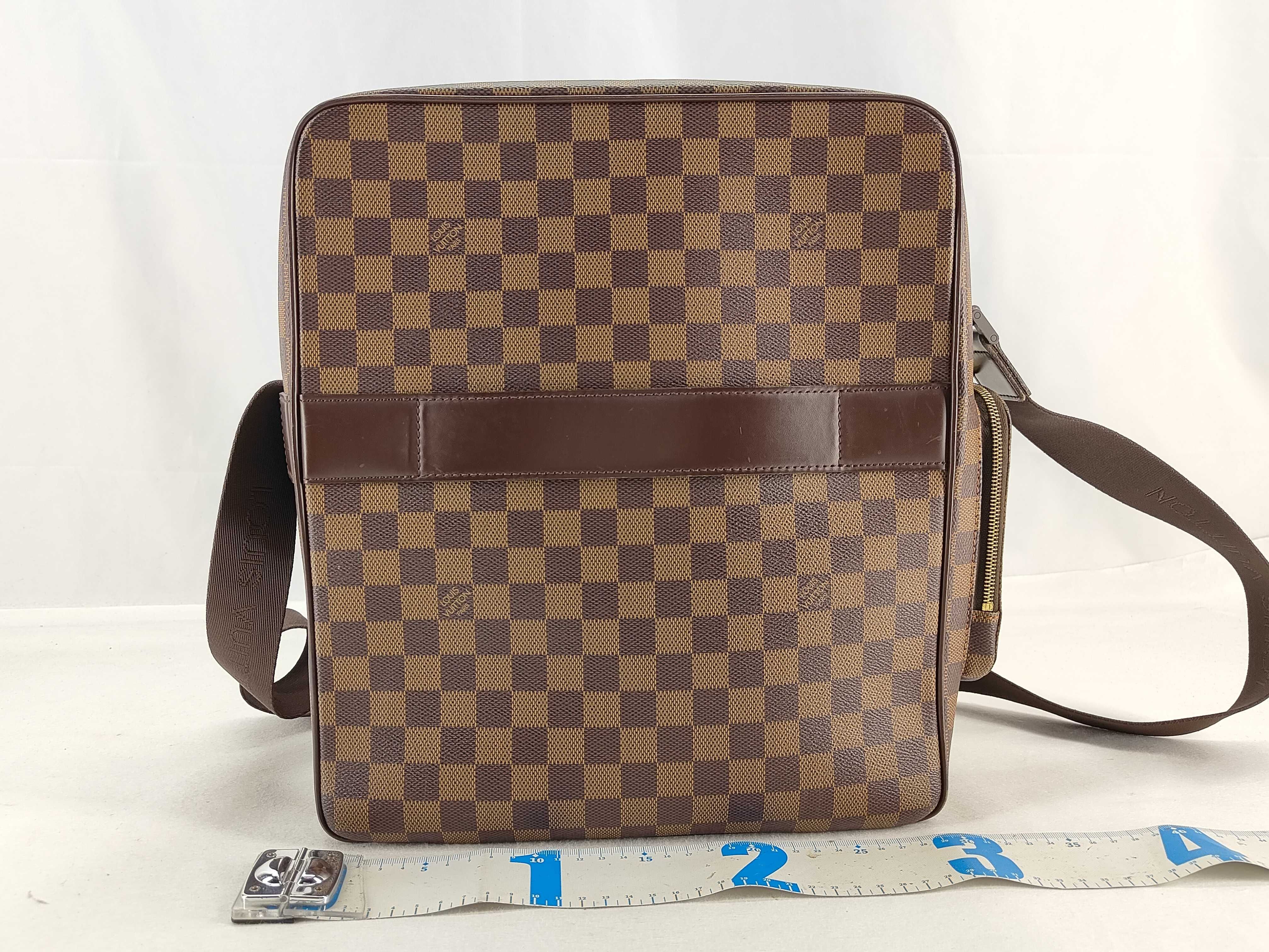 Damier Olaf GM N41440 Shoulder Bag — view 2