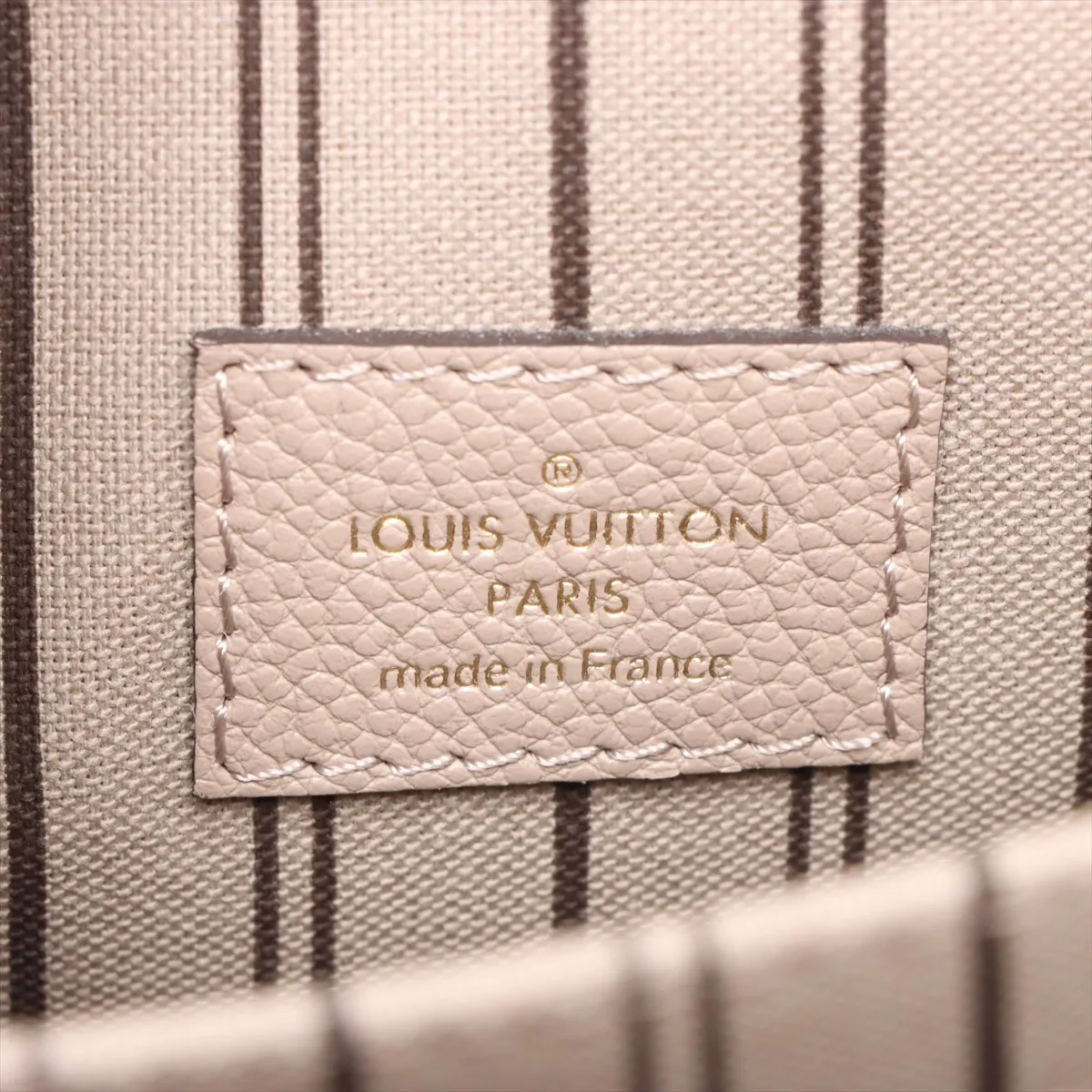 Monogram Empreinte Pochette Metis MM M44881 AR4189 Gray — view 11