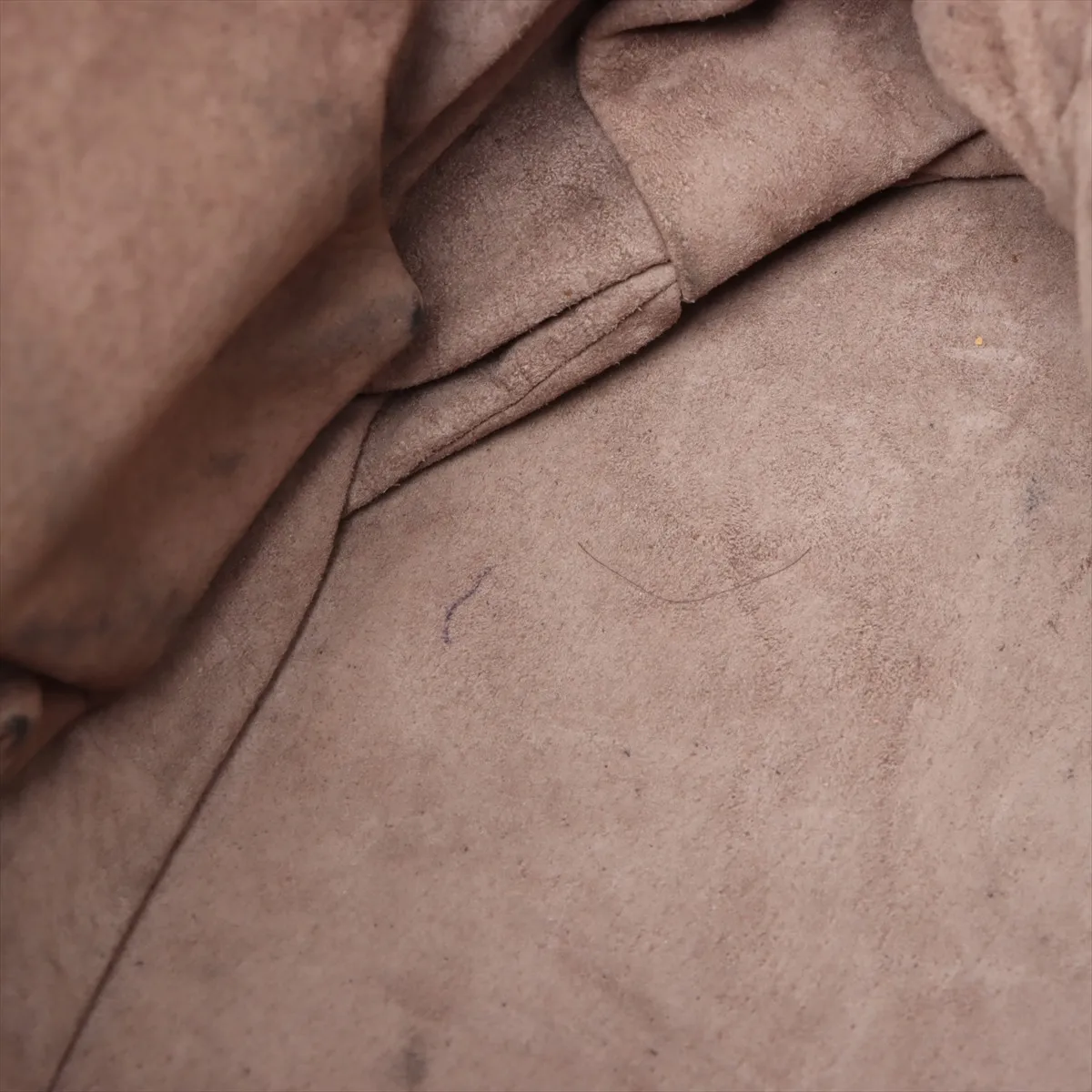 Intrecciato Leather Handbag Beige — view 12