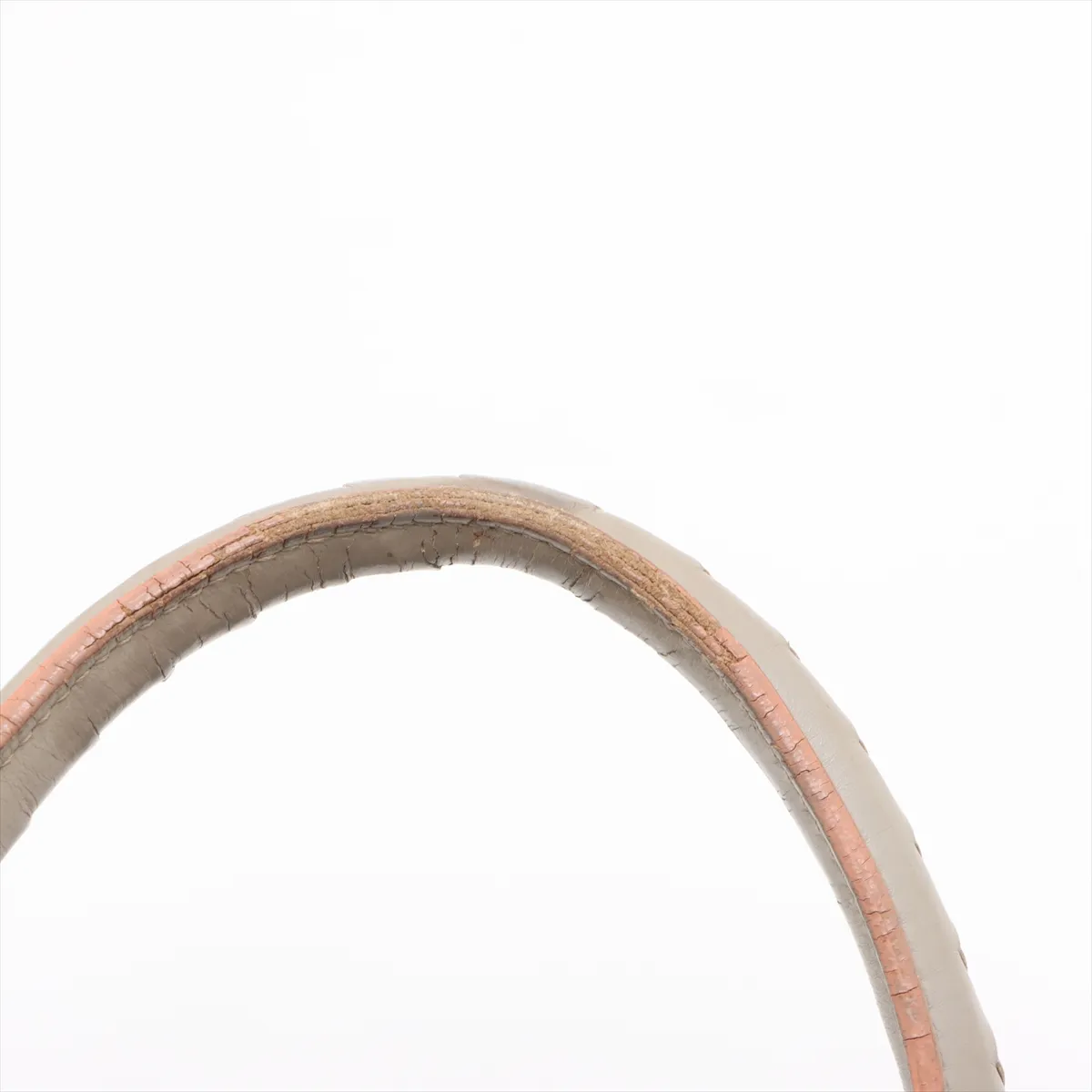 Intrecciato Leather Handbag Beige — view 13