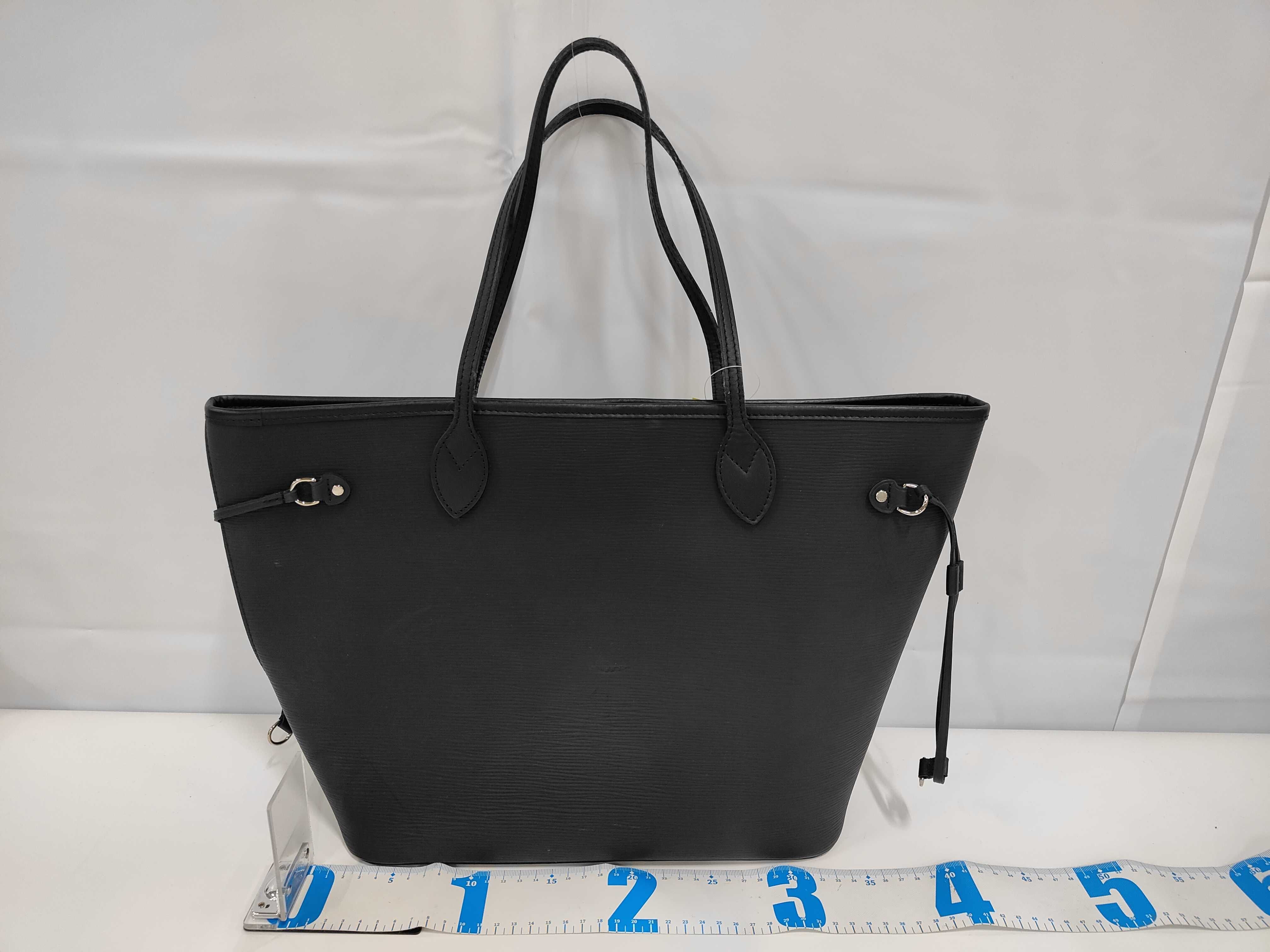 Epi Neverfull MM Tote Bag — view 2