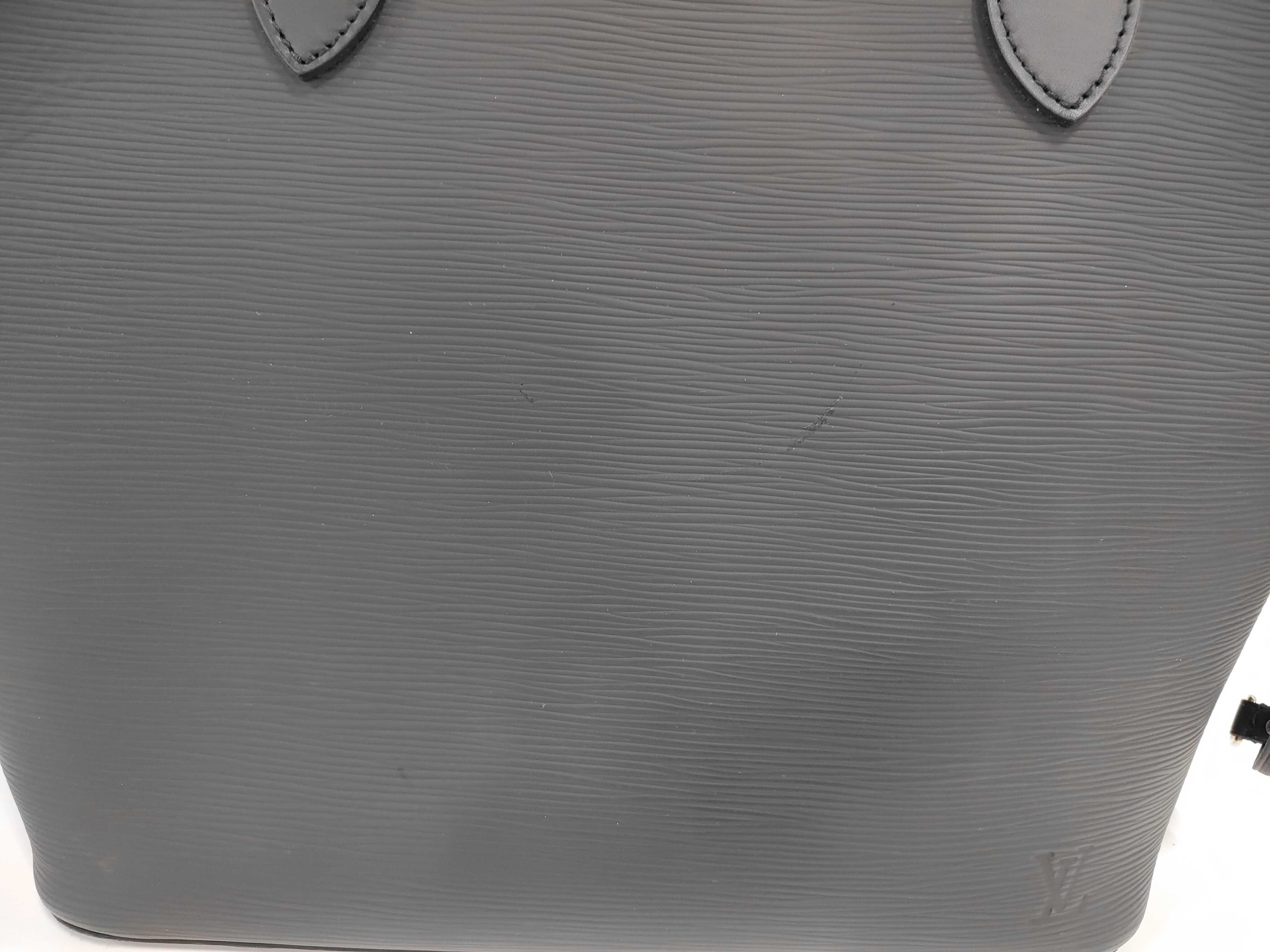 Epi Neverfull MM Tote Bag — view 11