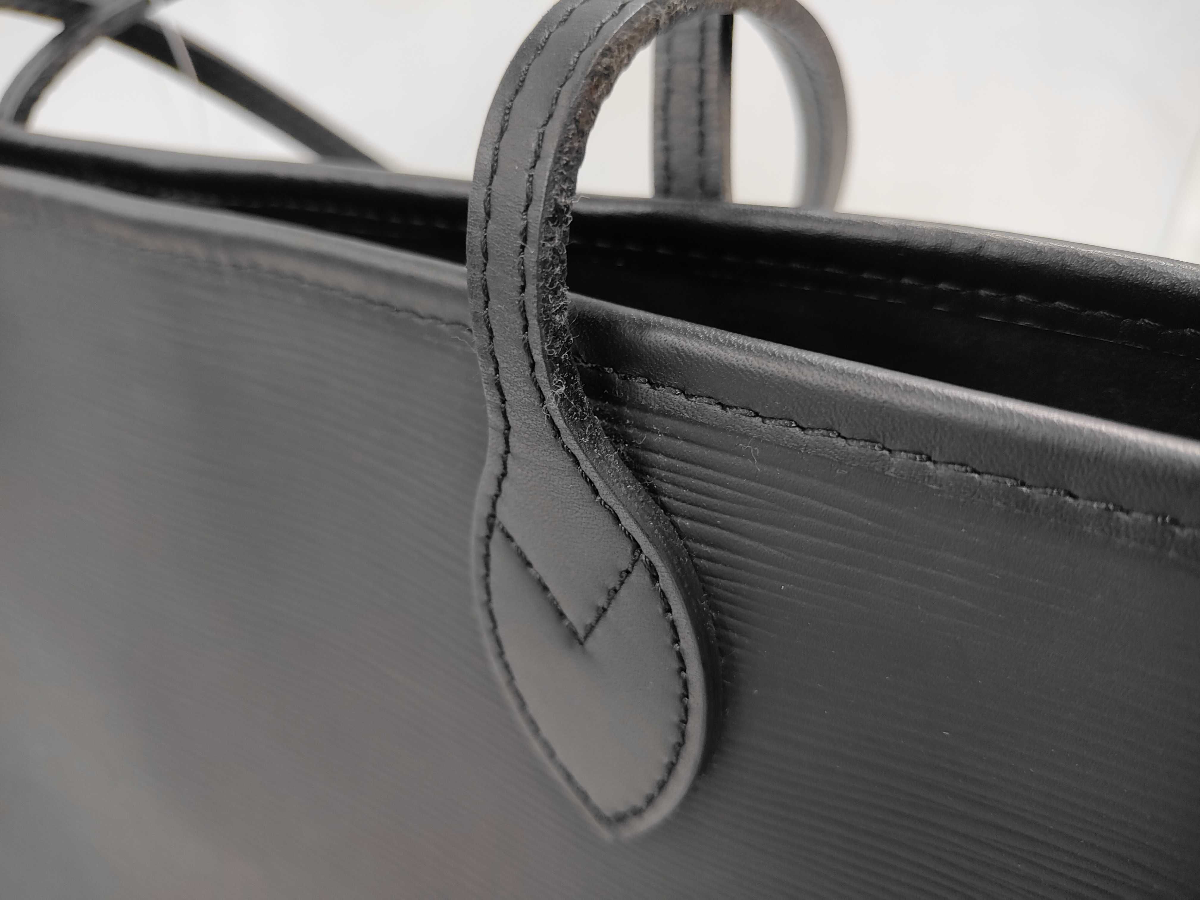 Epi Neverfull MM Tote Bag — view 14