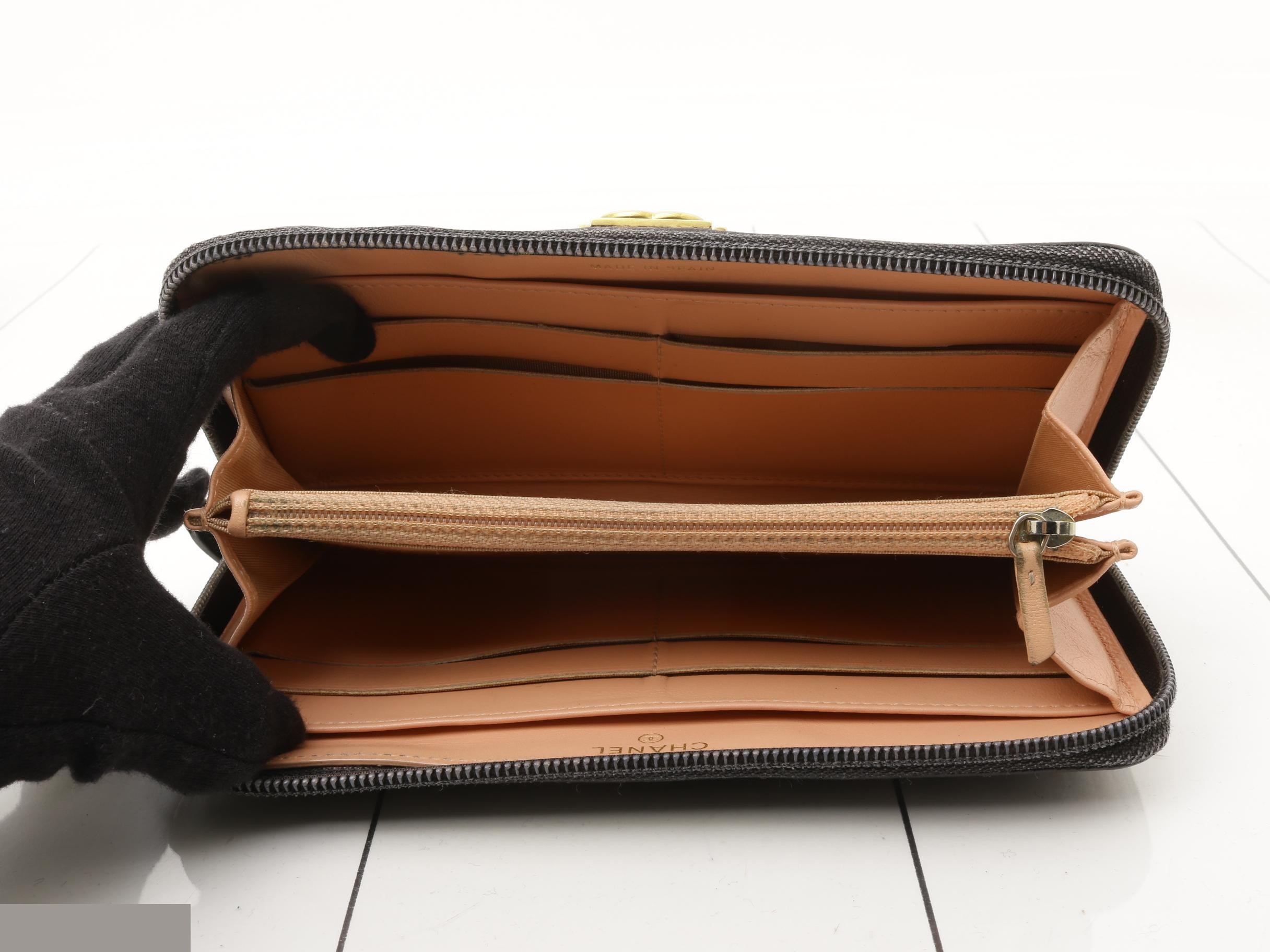 Caviar leather (bag) and long wallet, Boy Chanel, black — view 4
