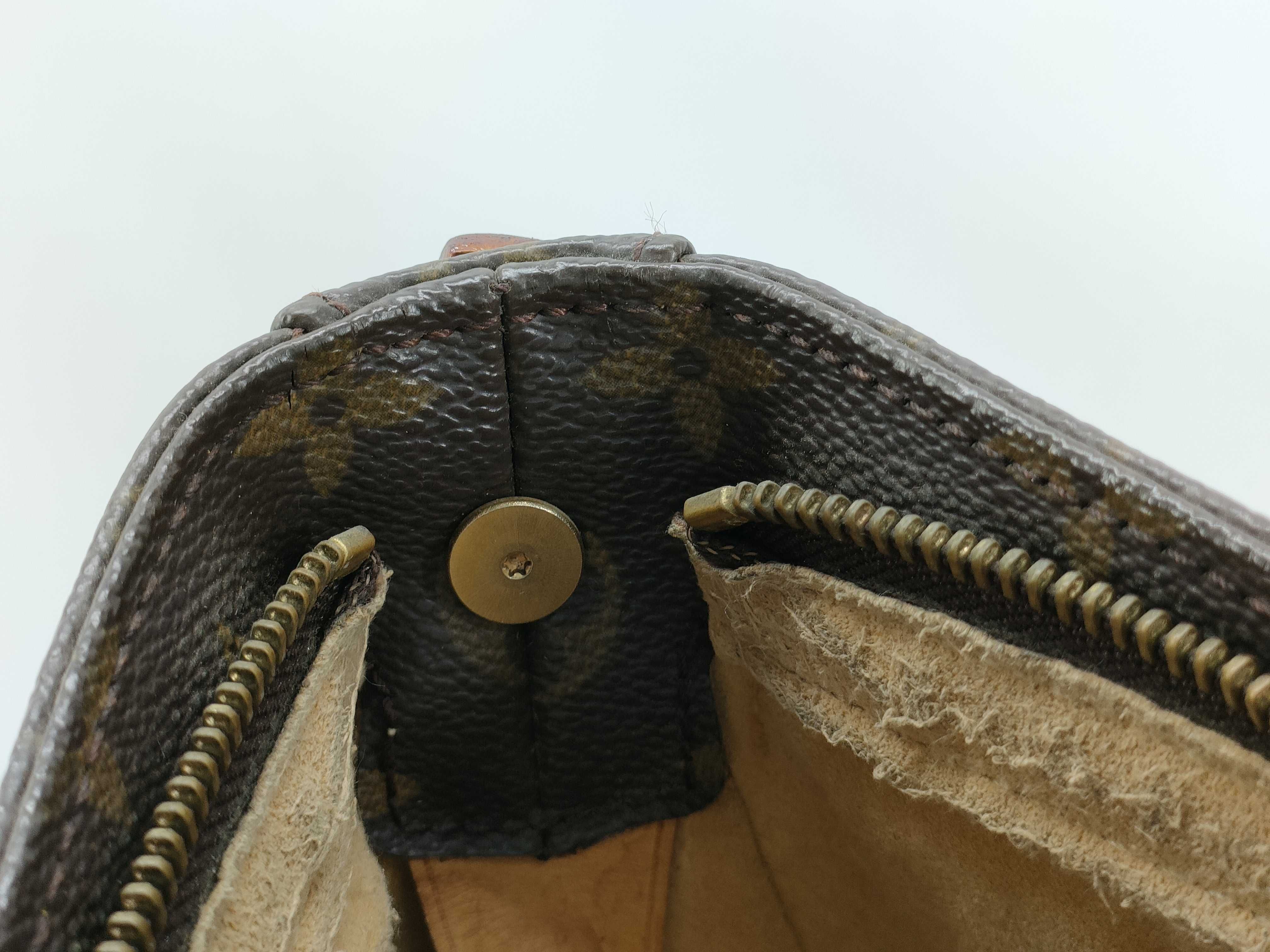 Monogram Louis Vuitton Looping Shoulder Bag — view 11
