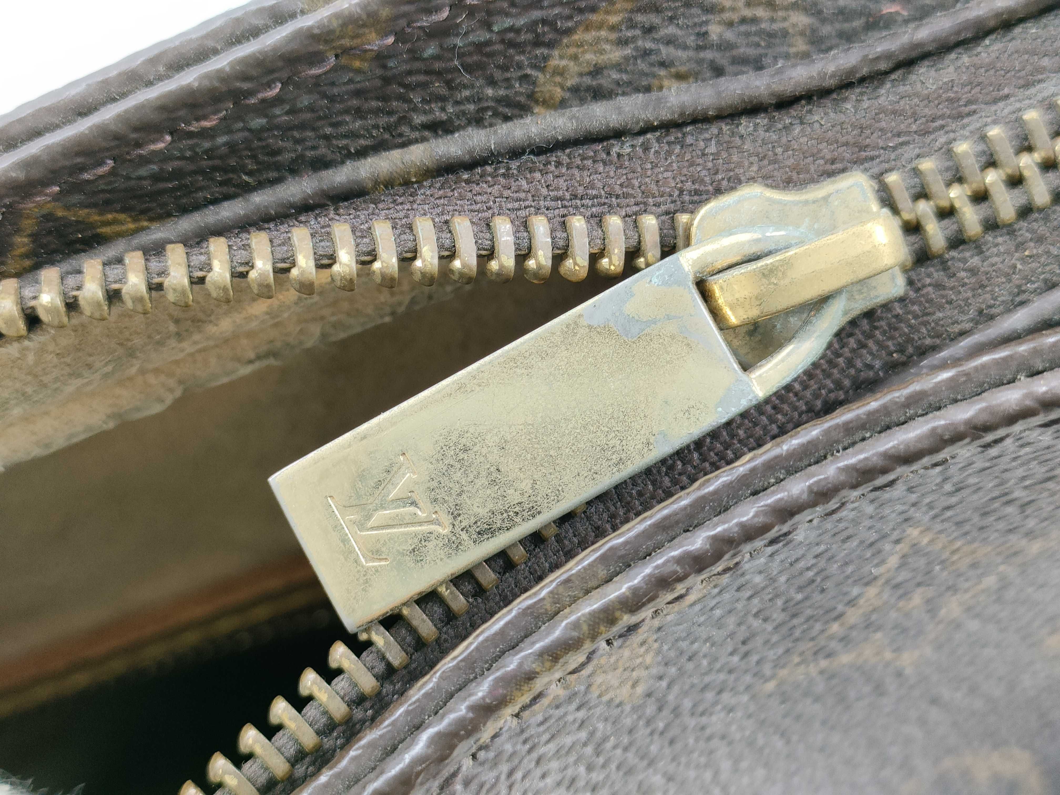 Monogram Louis Vuitton Looping Shoulder Bag — view 13