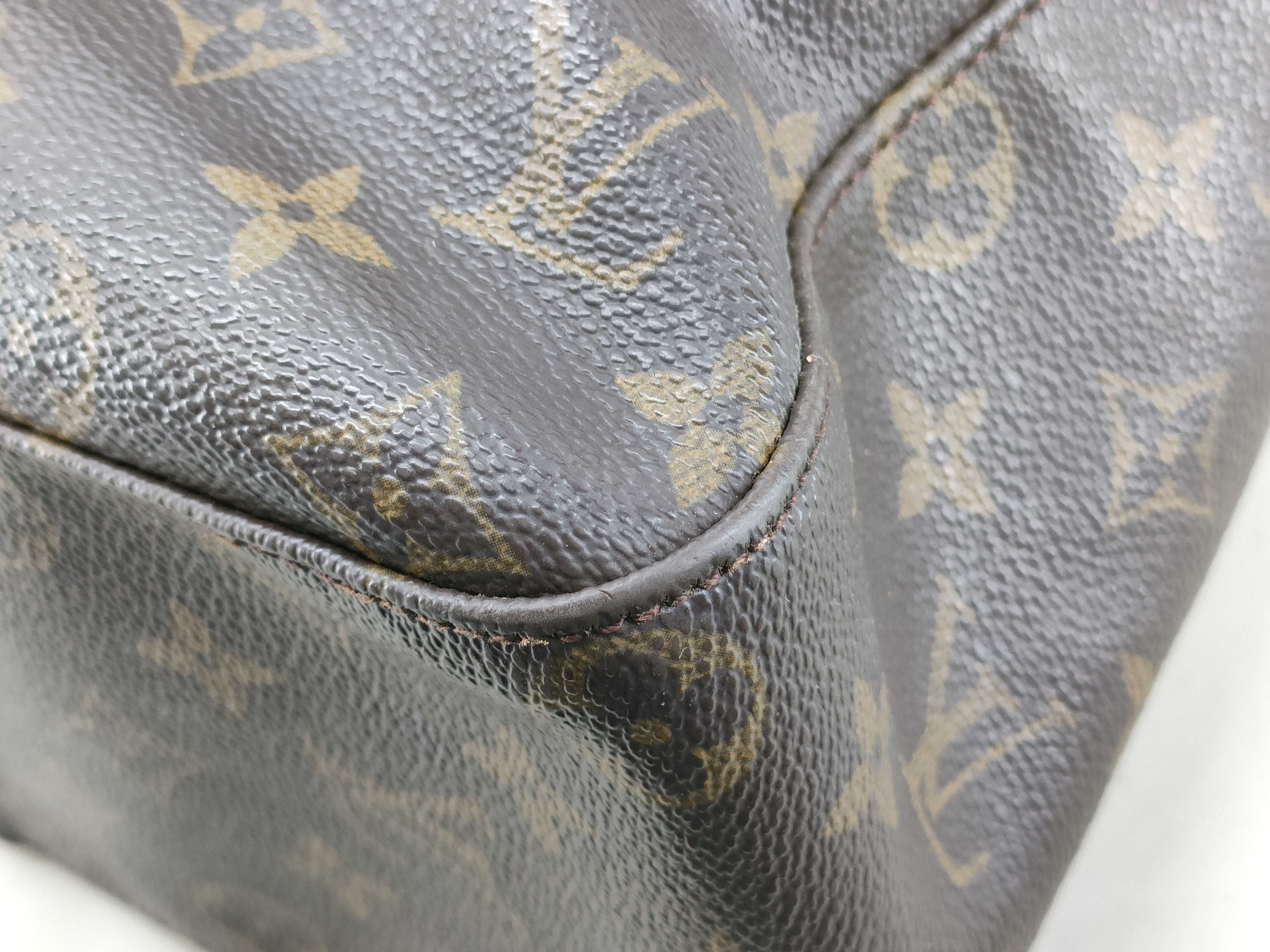 Monogram Louis Vuitton Looping Shoulder Bag — view 4