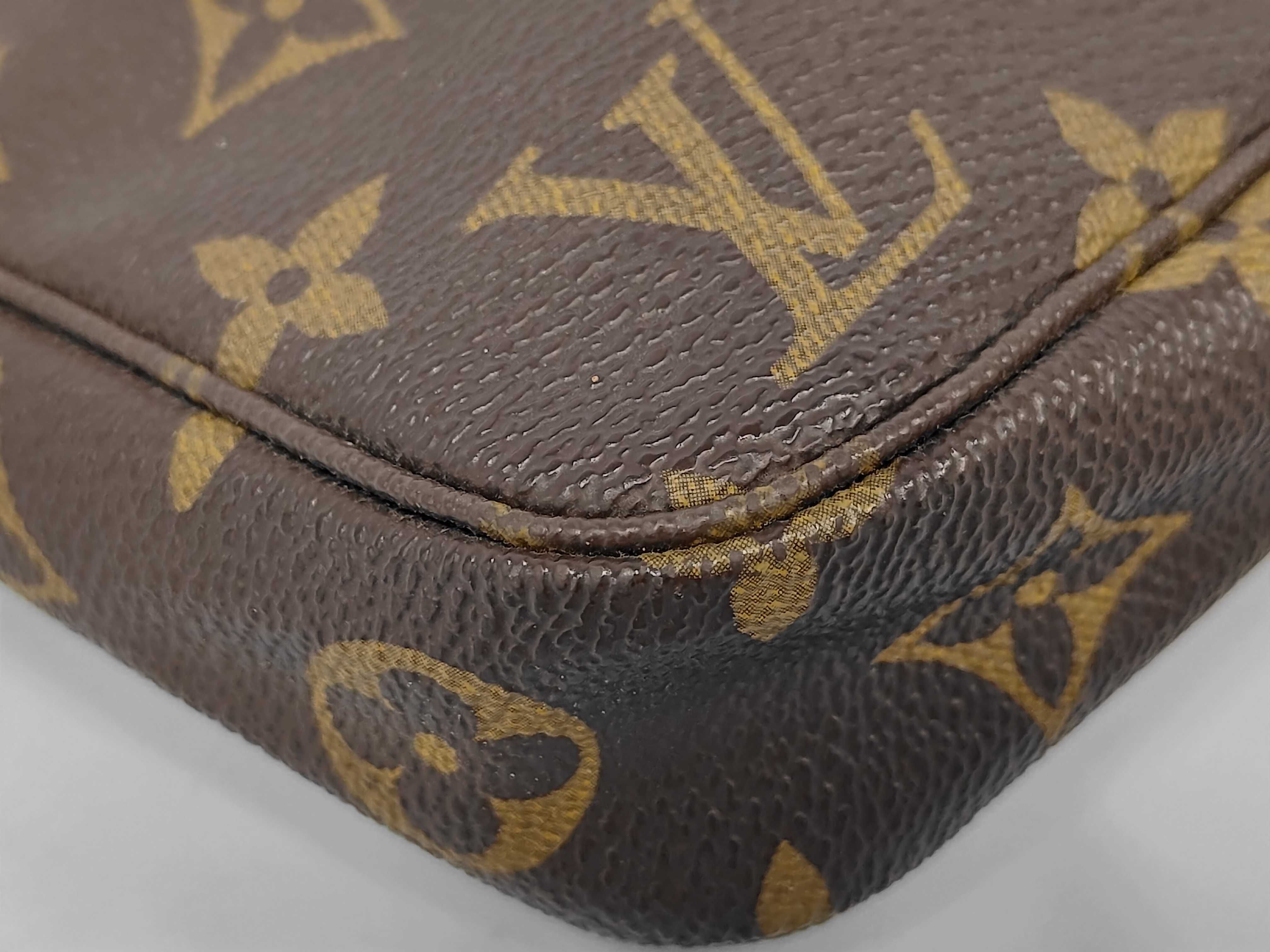 Monogram Accessoires VI0050 Handbag — view 7