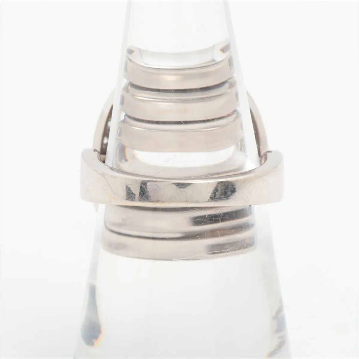 Astrale Cerchi diamond ring, 750 (WG), 9.3g. Stone has — view 2