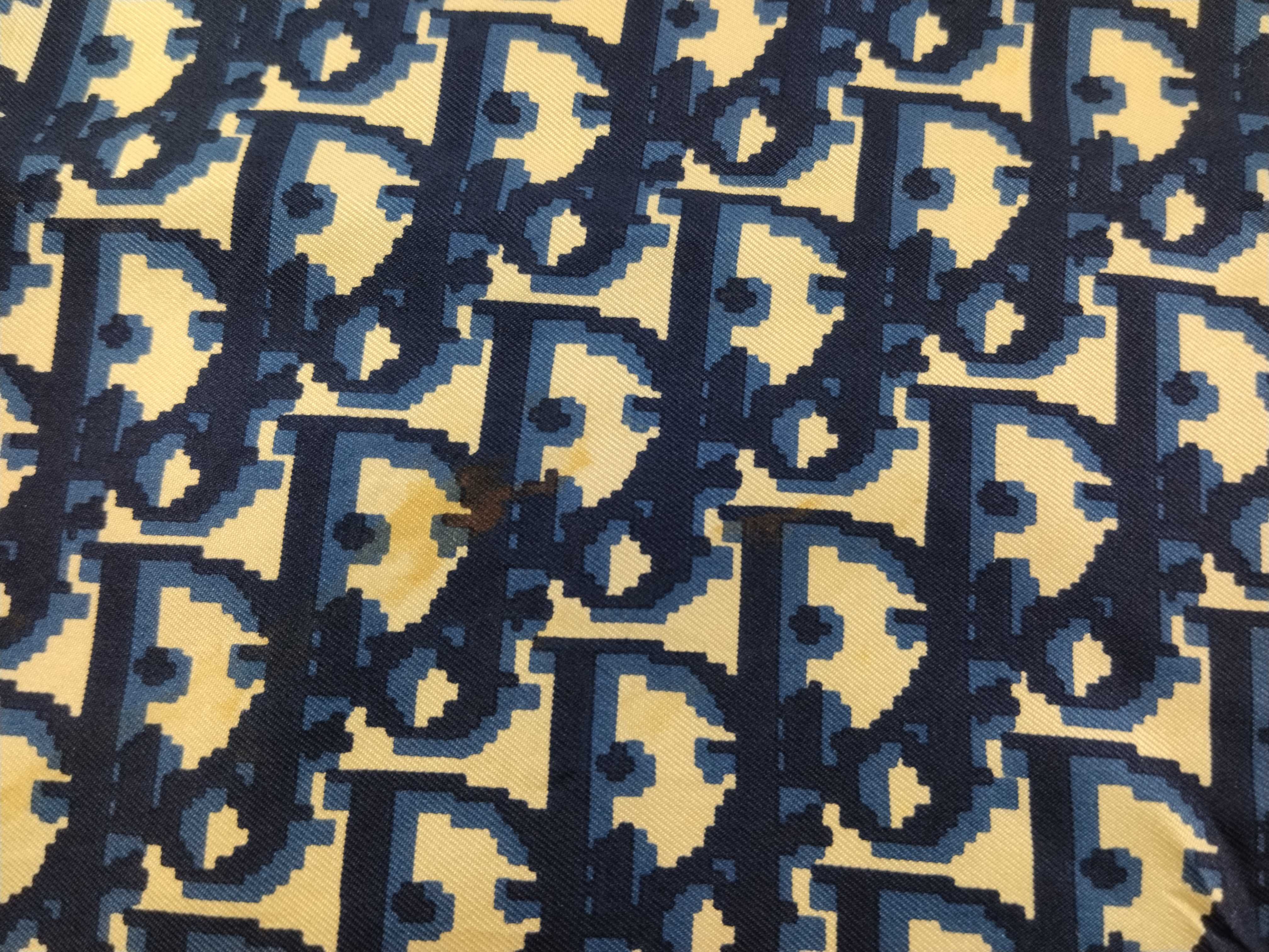 Christian / Scarf / Silk Other Accessories — view 12